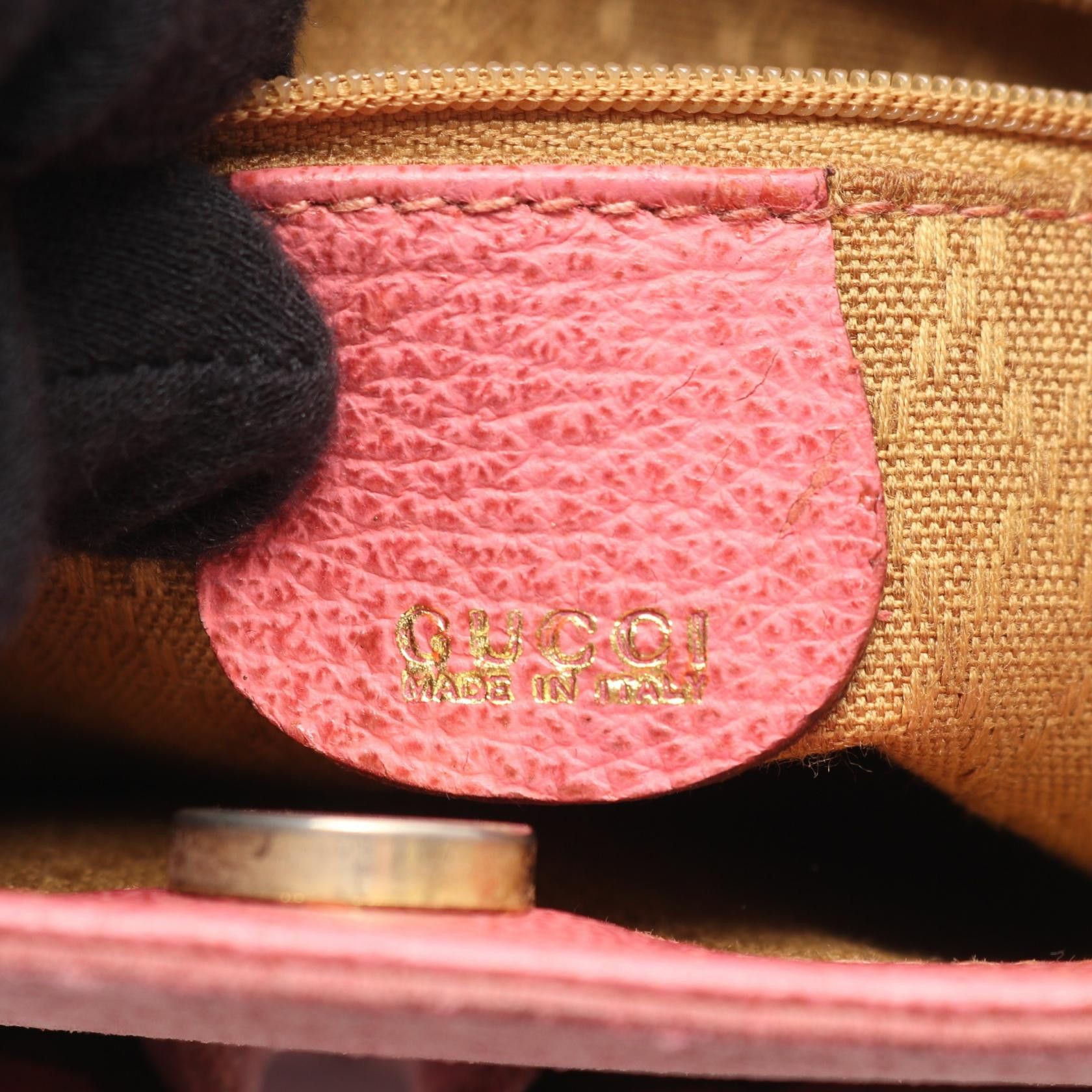 Gucci Gucci Gucci Bamboo Suede Leather Handbag Leather Handbag 0001230316 DUTY FREE for USA Size ONE SIZE - 4 Thumbnail