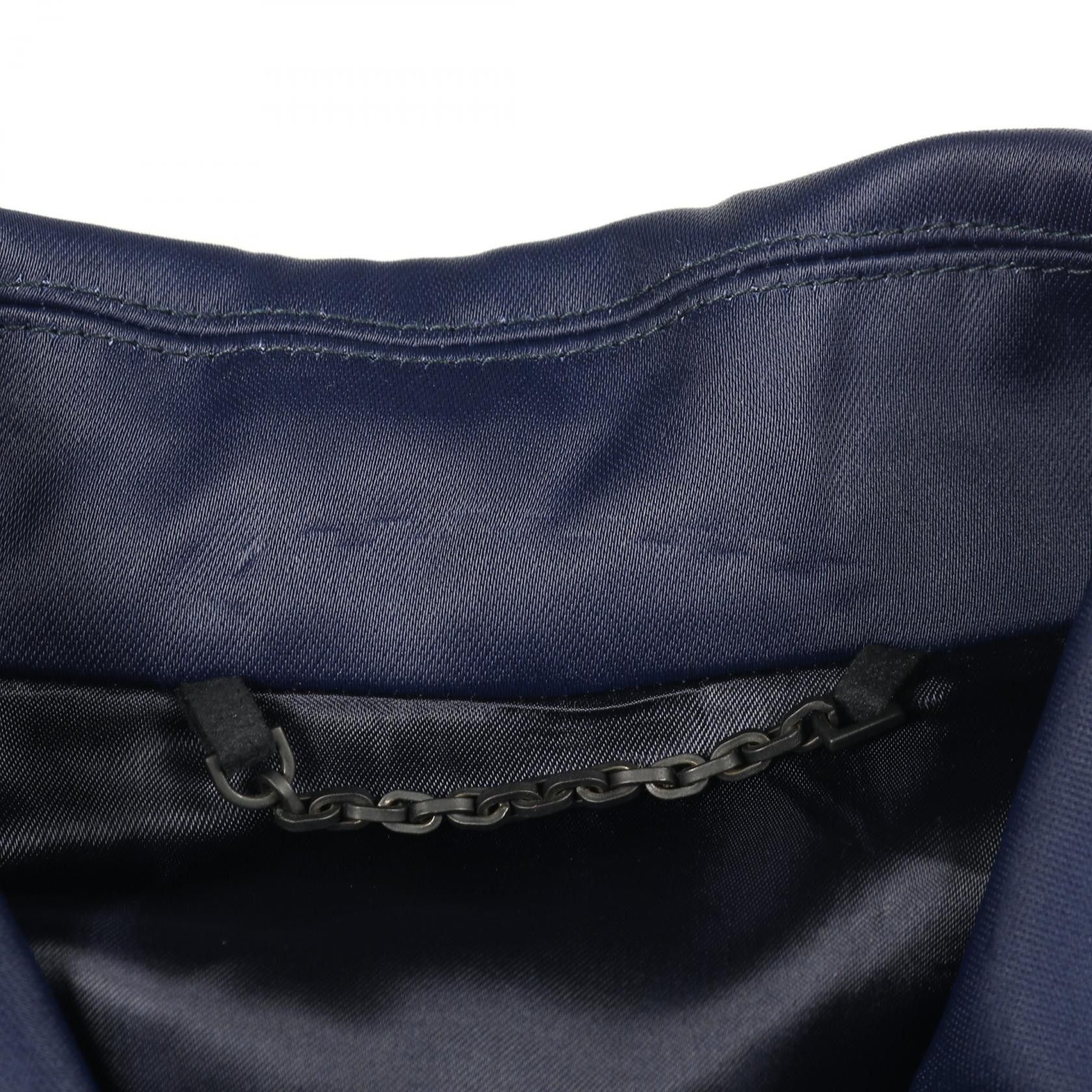 Louis Vuitton Louis Vuitton Louis Vuitton Karakoram Souvenir Polyester Jacket Textile Outerwear RM222VMW1HNB20E DUTY FREE for USA Size ONE SIZE - 7 Thumbnail