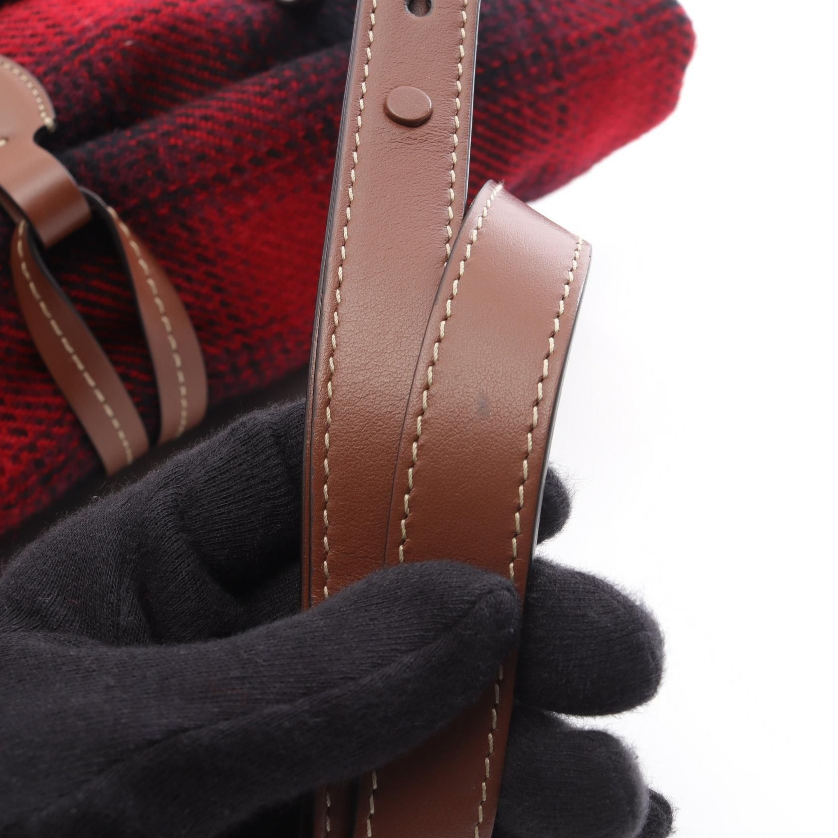 Maison Margiela Maison Margiela Maison Margiela Paper M Wool Leather Shoulder Bag Textile Shoulder Bag DUTY FREE for USA Size ONE SIZE - 7 Thumbnail