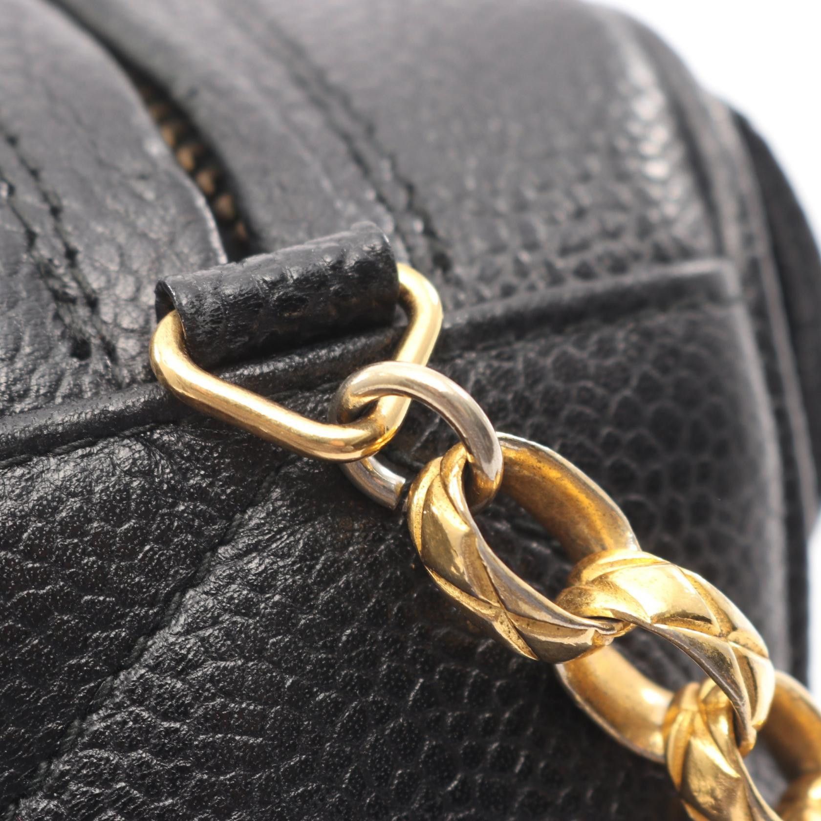 Chanel Chanel CHANEL V Stitch Chevron Grained Calfskin Shoulder Bag Leather Shoulder Bag DUTY FREE for USA Size ONE SIZE - 8 Thumbnail