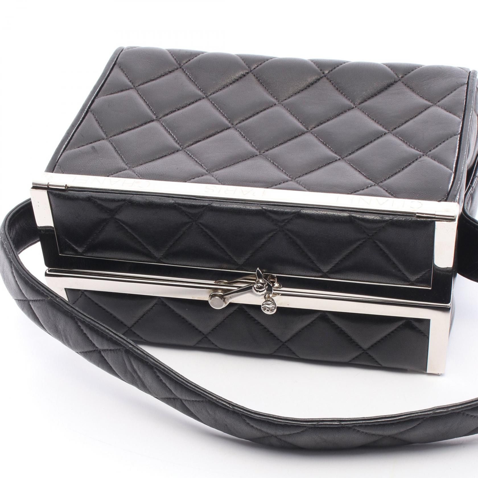 Chanel Chanel Chanel Matelasse Lambskin Handbag Leather Handbag DUTY FREE for USA Size ONE SIZE - 9 Thumbnail