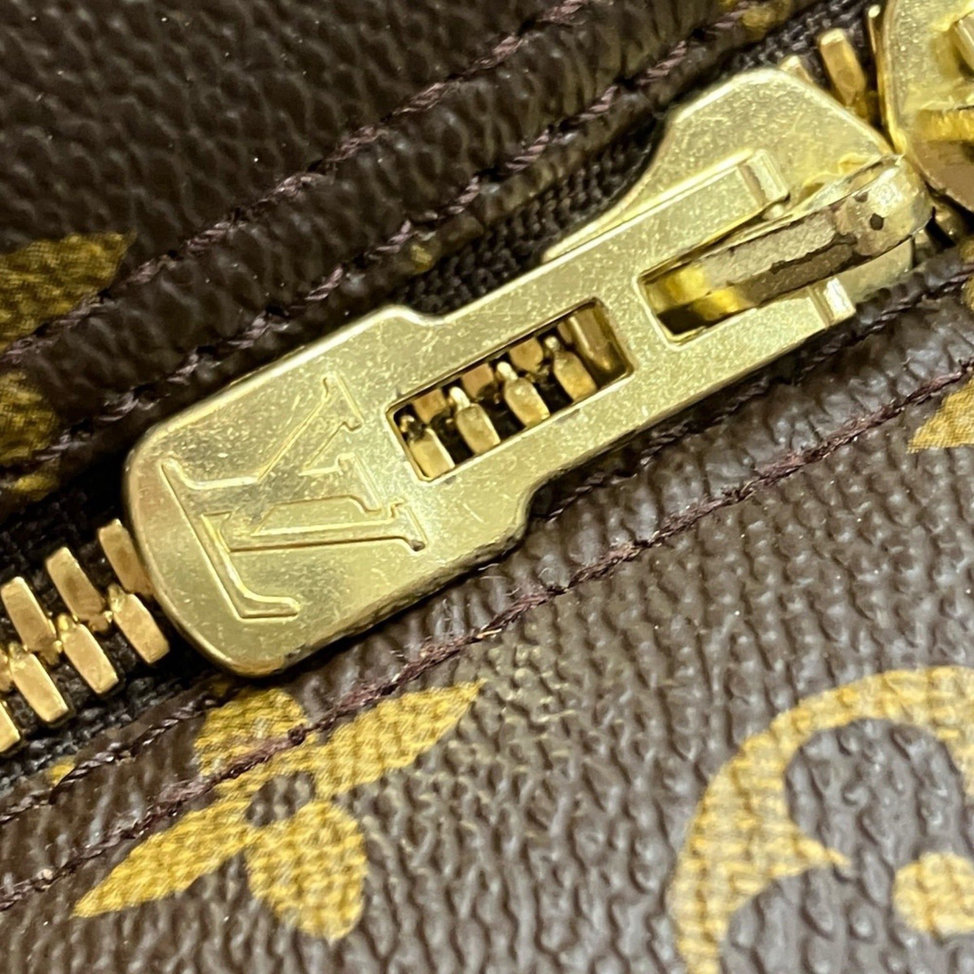 Louis Vuitton Louis Vuitton Evasion Boston Bag, Monogram Canvas, M41443 Size ONE SIZE - 7 Thumbnail