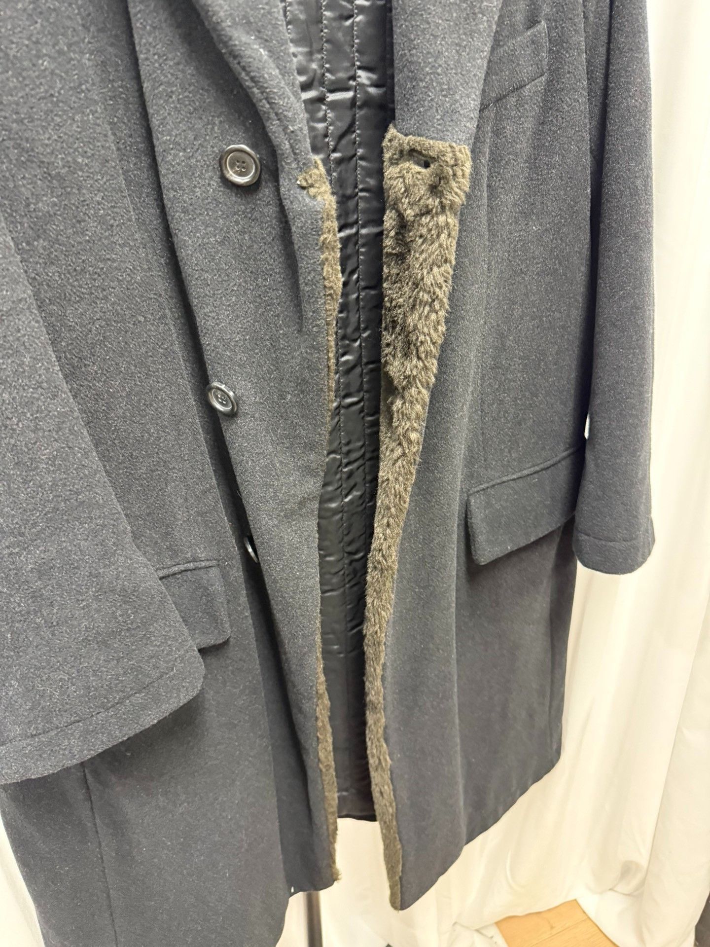 Dries Van Noten Dries Van Noten Fur Collar Loose Coat Size US S / EU 44-46 / 1 - 7 Thumbnail