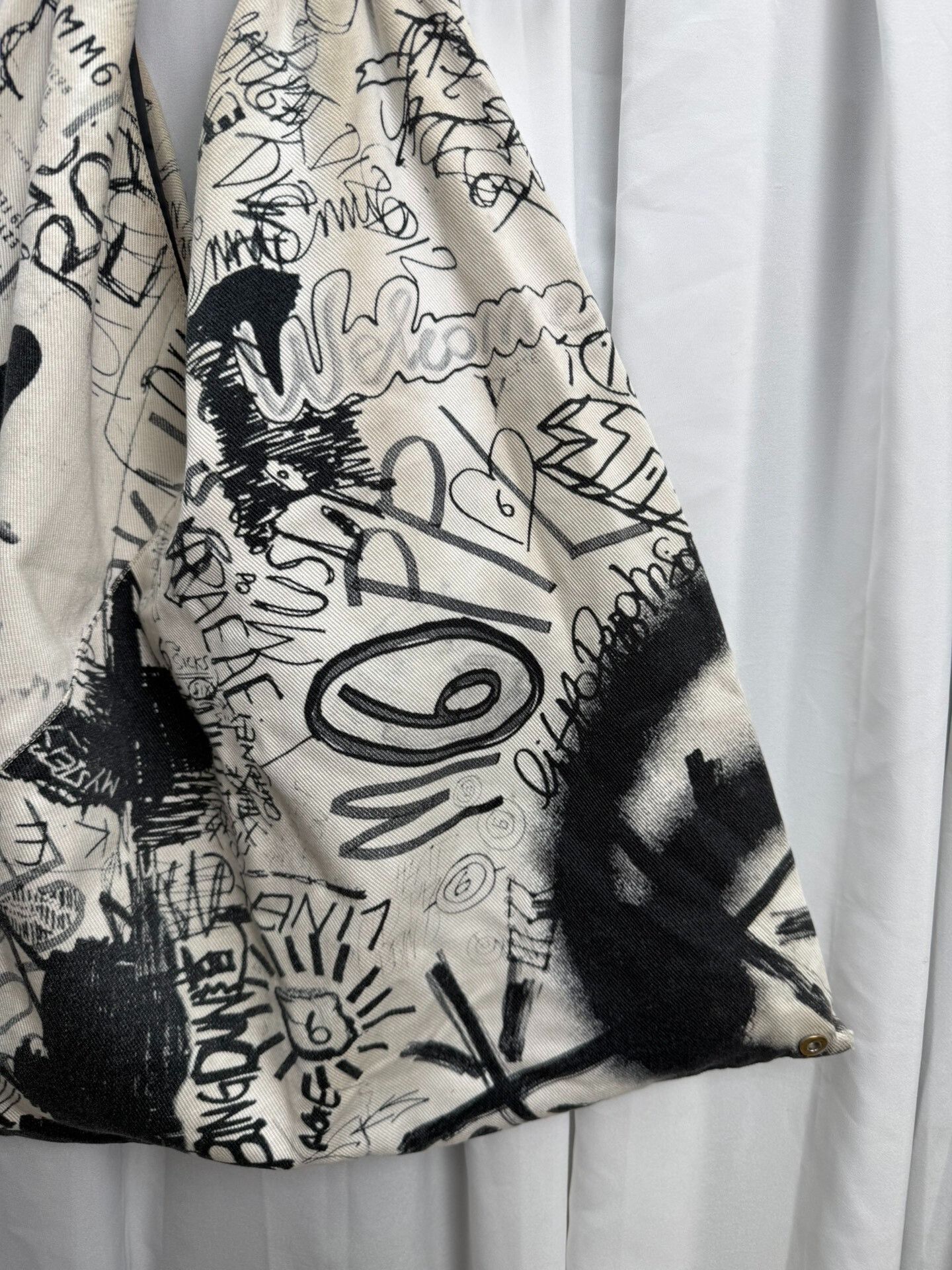 MM6 Maison Margiela MM6 Graffiti Tote Size ONE SIZE - 6 Thumbnail