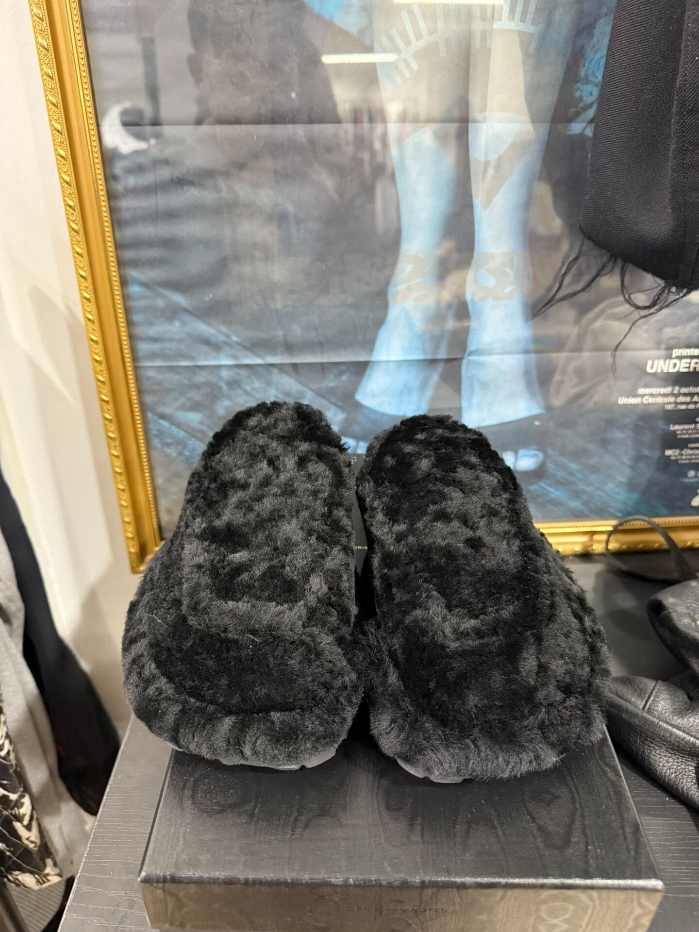Dries Van Noten Dries van Noten Loafer Fur Slippers Size US 8 / EU 41 - 2 Thumbnail