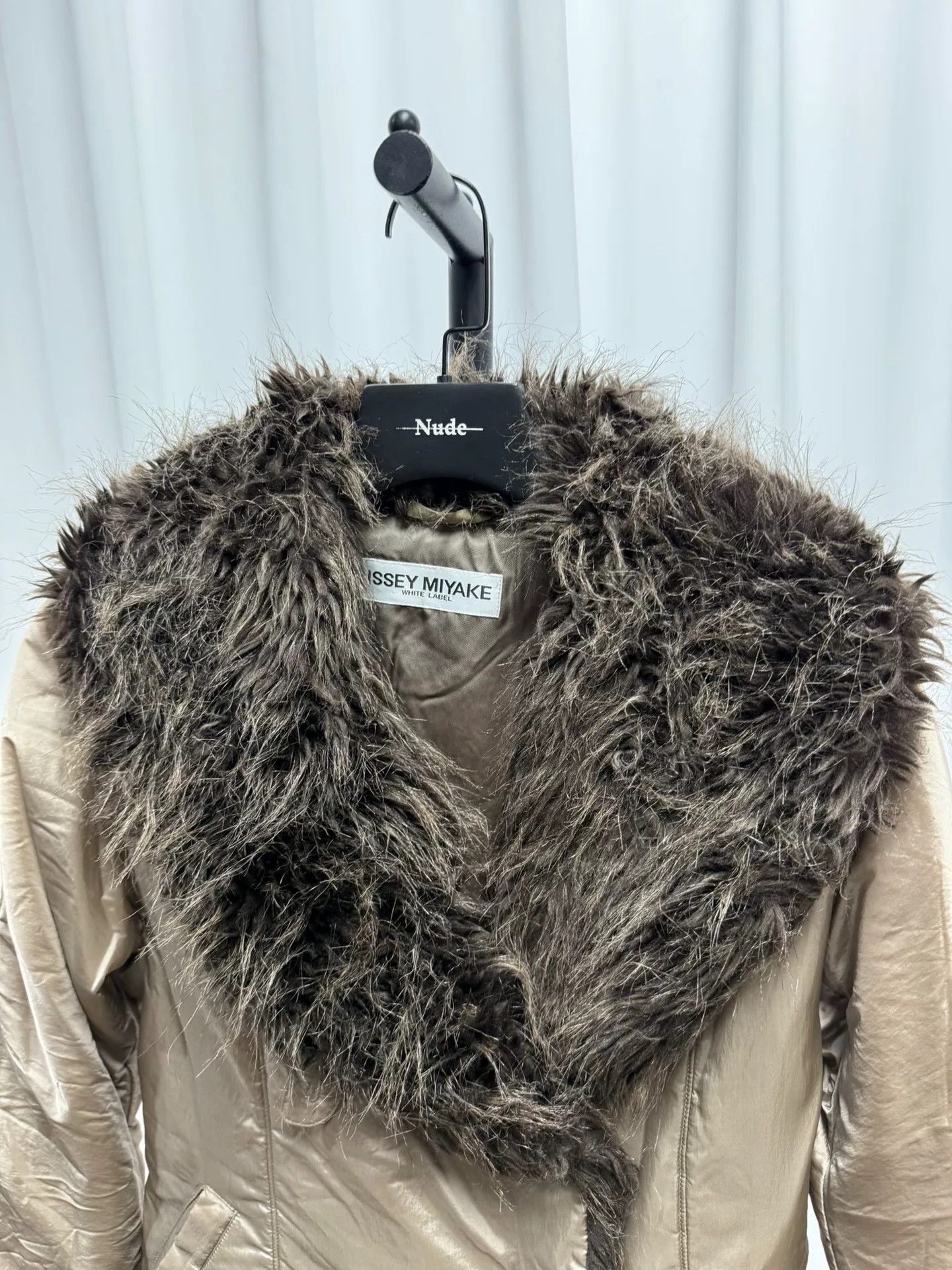Issey Miyake Issey Miyake Fur Collar Waistcoat Coat 2 Size M / US 6-8 / IT 42-44 - 2 Thumbnail