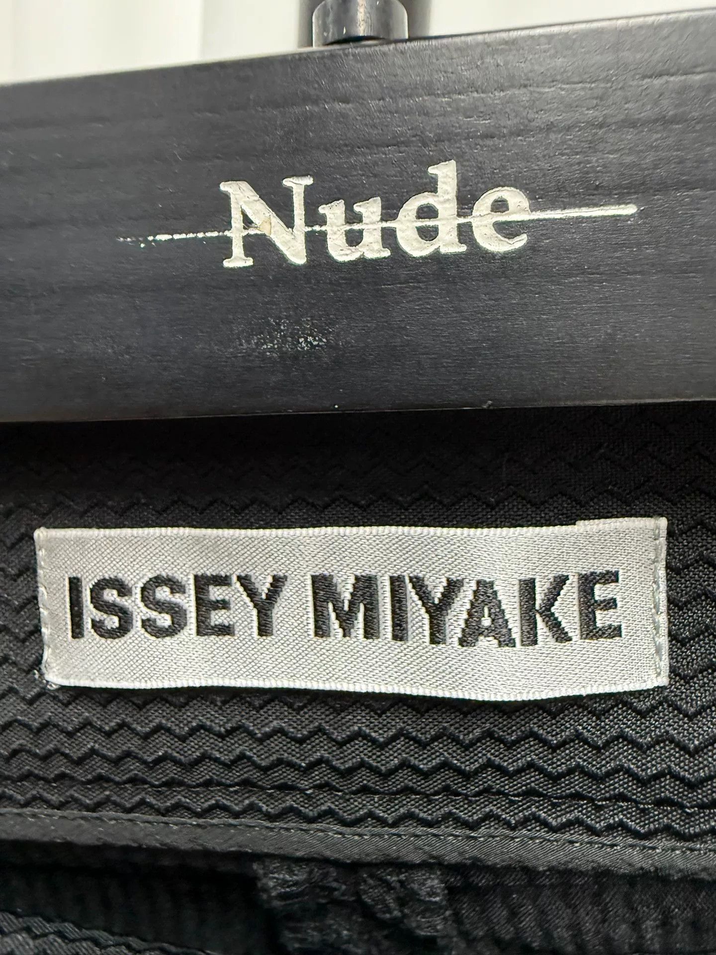 Issey Miyake Issey Miyake Men Pleated Capri Pants Size US 26 / EU 42 - 6 Thumbnail