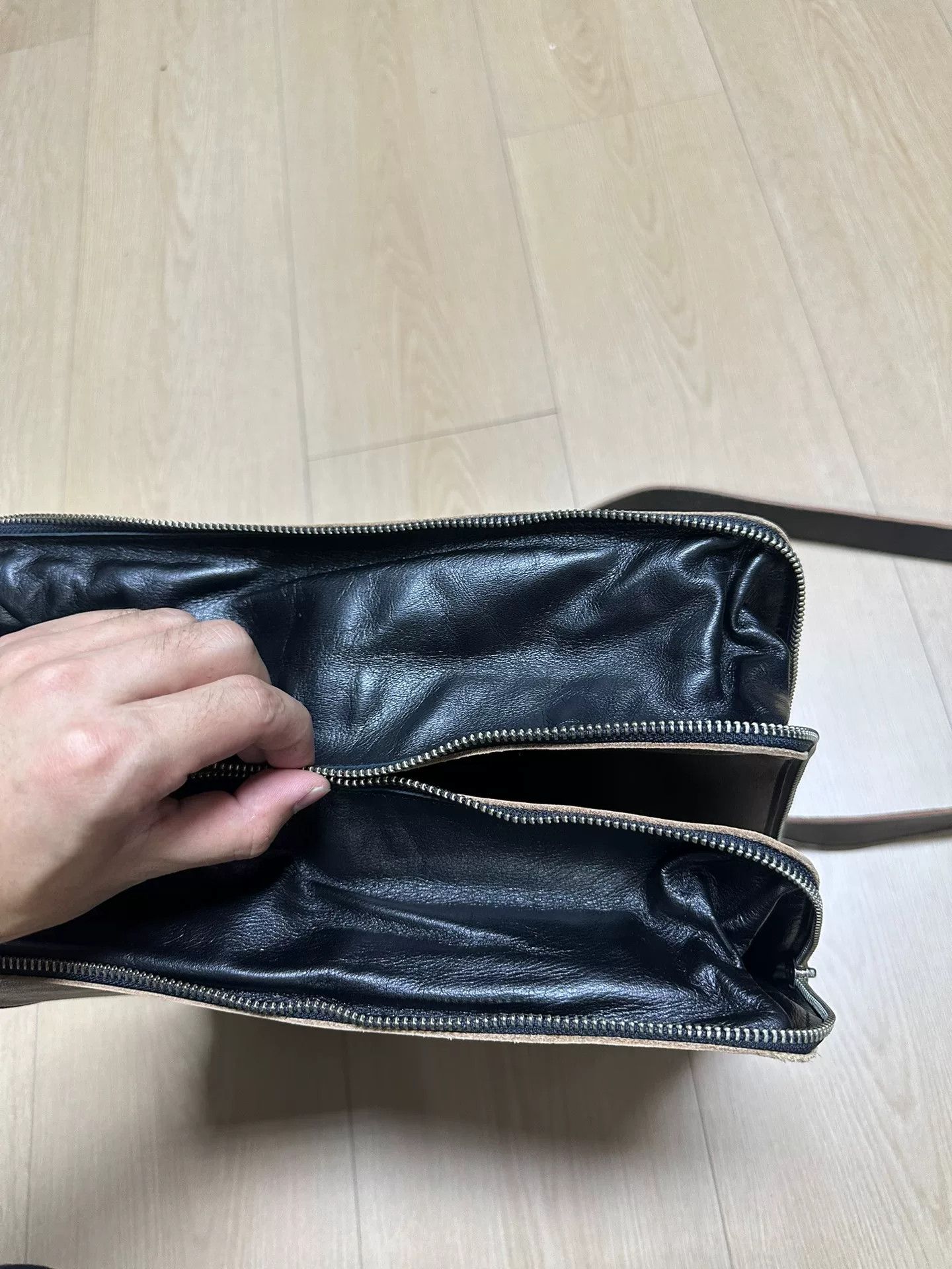 Yohji Yamamoto Yohji Yamamoto Pour Homme Double-Layer Briefcase Crossbody Size ONE SIZE - 8 Thumbnail