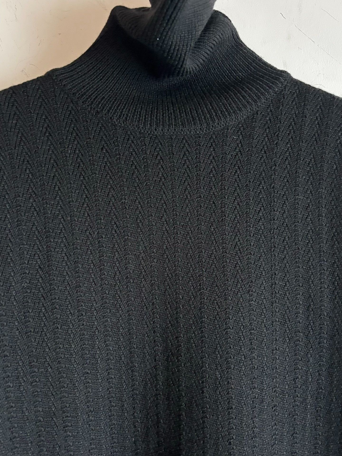 Helmut Lang Helmut Lang 00's Black Turtleneck Sweater Size US S / EU 44-46 / 1 - 4 Thumbnail