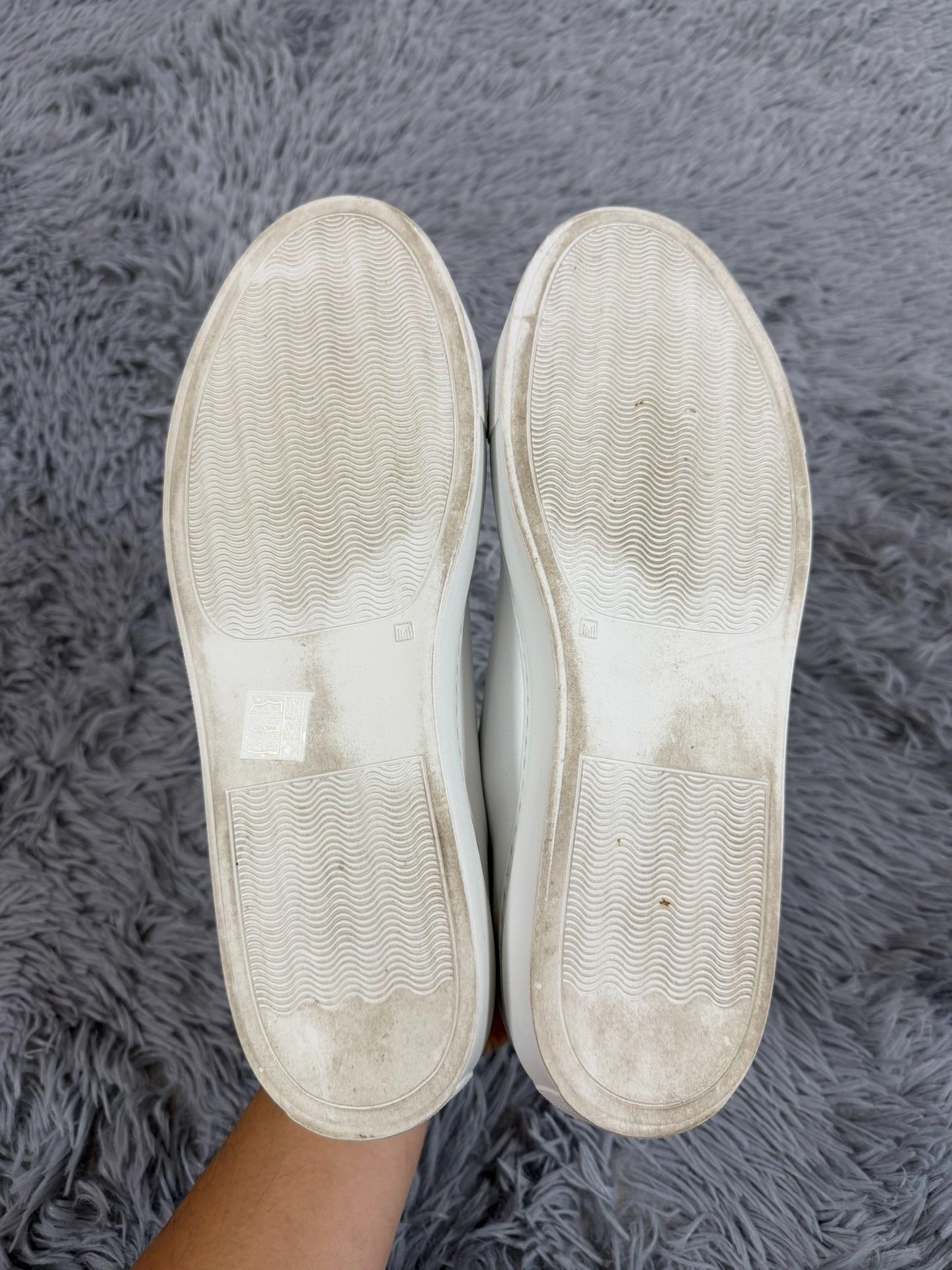 Common Projects Common Projects White Lowtop Sneakers 8 Men Size US 8 / EU 41 - 5 Thumbnail