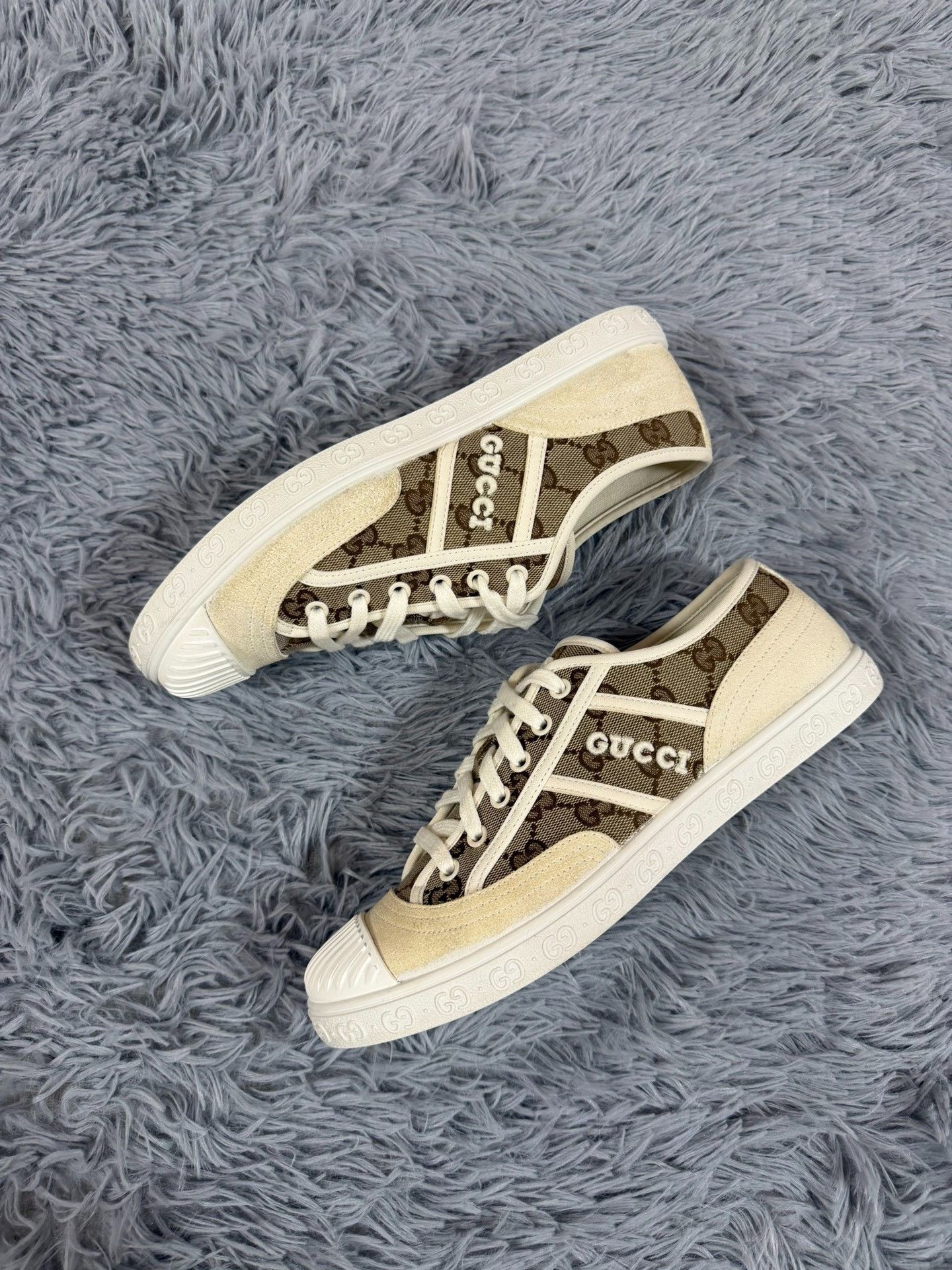 Gucci Gucci Casual Lowtop Sneakers us_8 Women Size US 8 / IT 38 - 2 Thumbnail