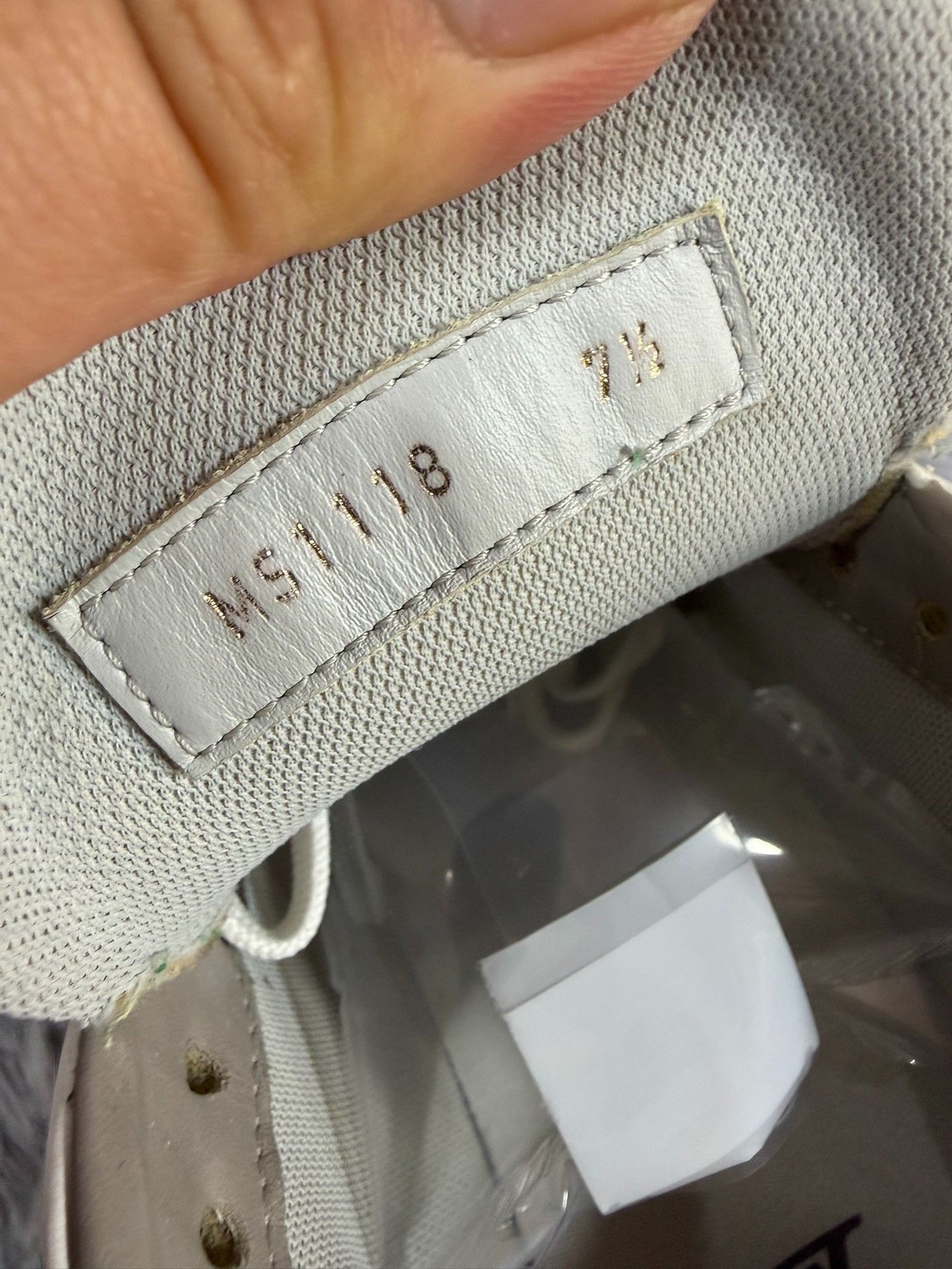 Louis Vuitton Louis Vuitton Training Green Lowtop Sneakers 8.5 Men Size US 8.5 / EU 41-42 - 6 Thumbnail