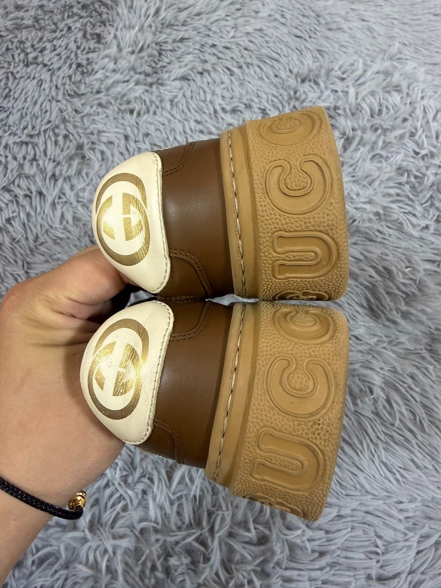 Gucci Gucci Brown Lowtop Sneakers us_6 Women Size US 6 / IT 36 - 4 Thumbnail