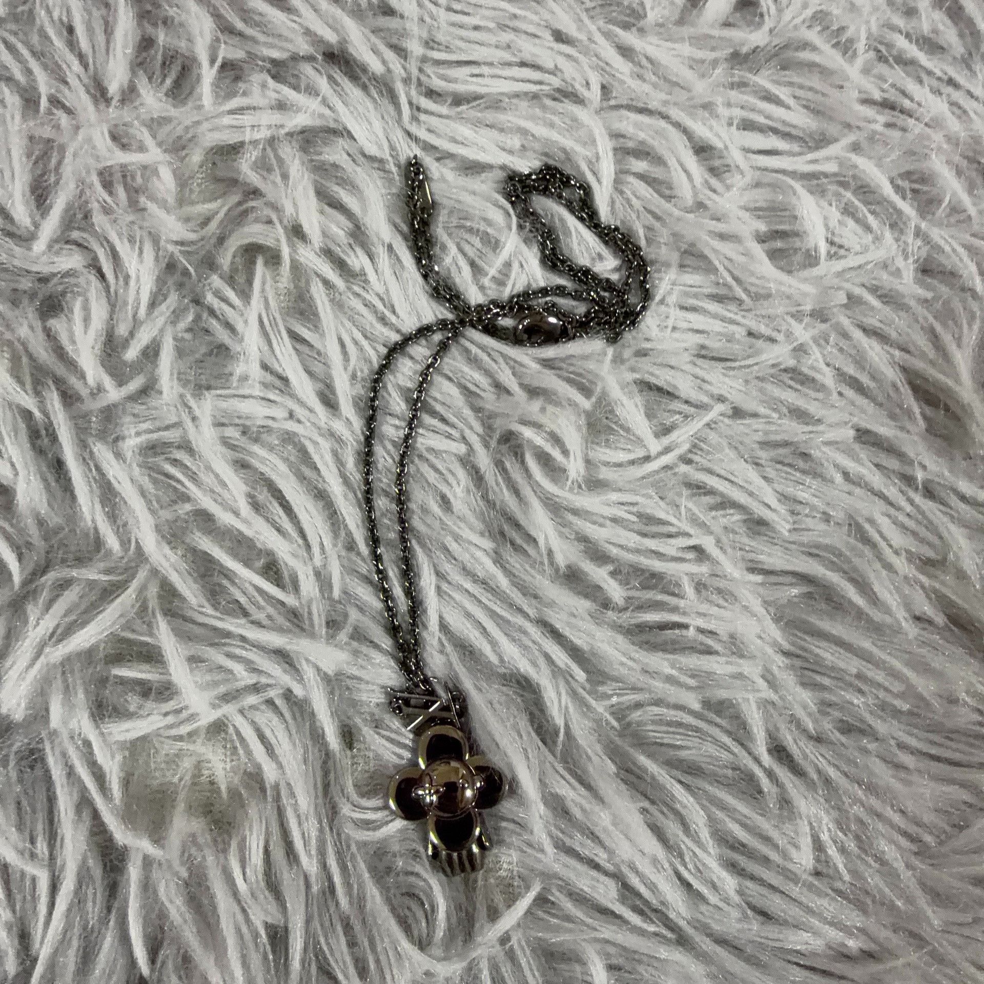 Louis Vuitton Louis Vuitton Black Necklace OS Women Size ONE SIZE - 3 Thumbnail