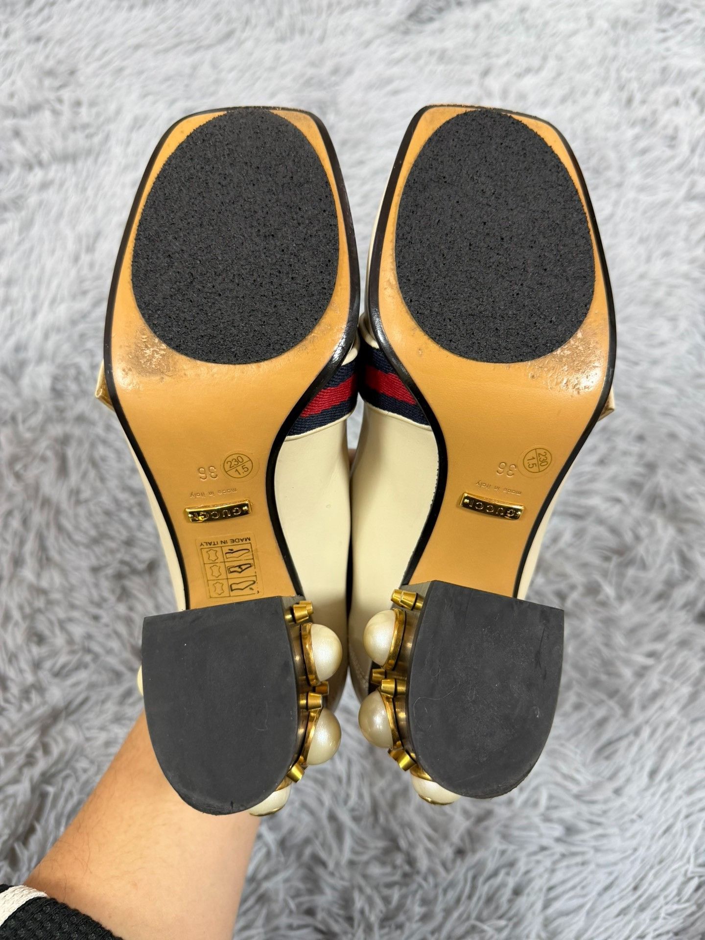 Gucci Gucci Leather White Lowtop Sneakers us_6 Women Size US 6 / IT 36 - 5 Thumbnail