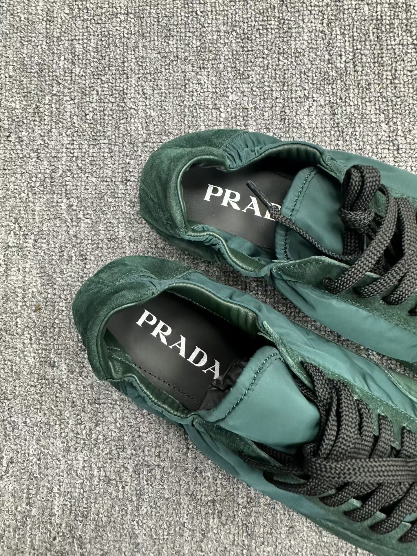 Prada Prada Nylon Lowtop Sneakers 8.5 Men Size US 8.5 / EU 41-42 - 4 Thumbnail
