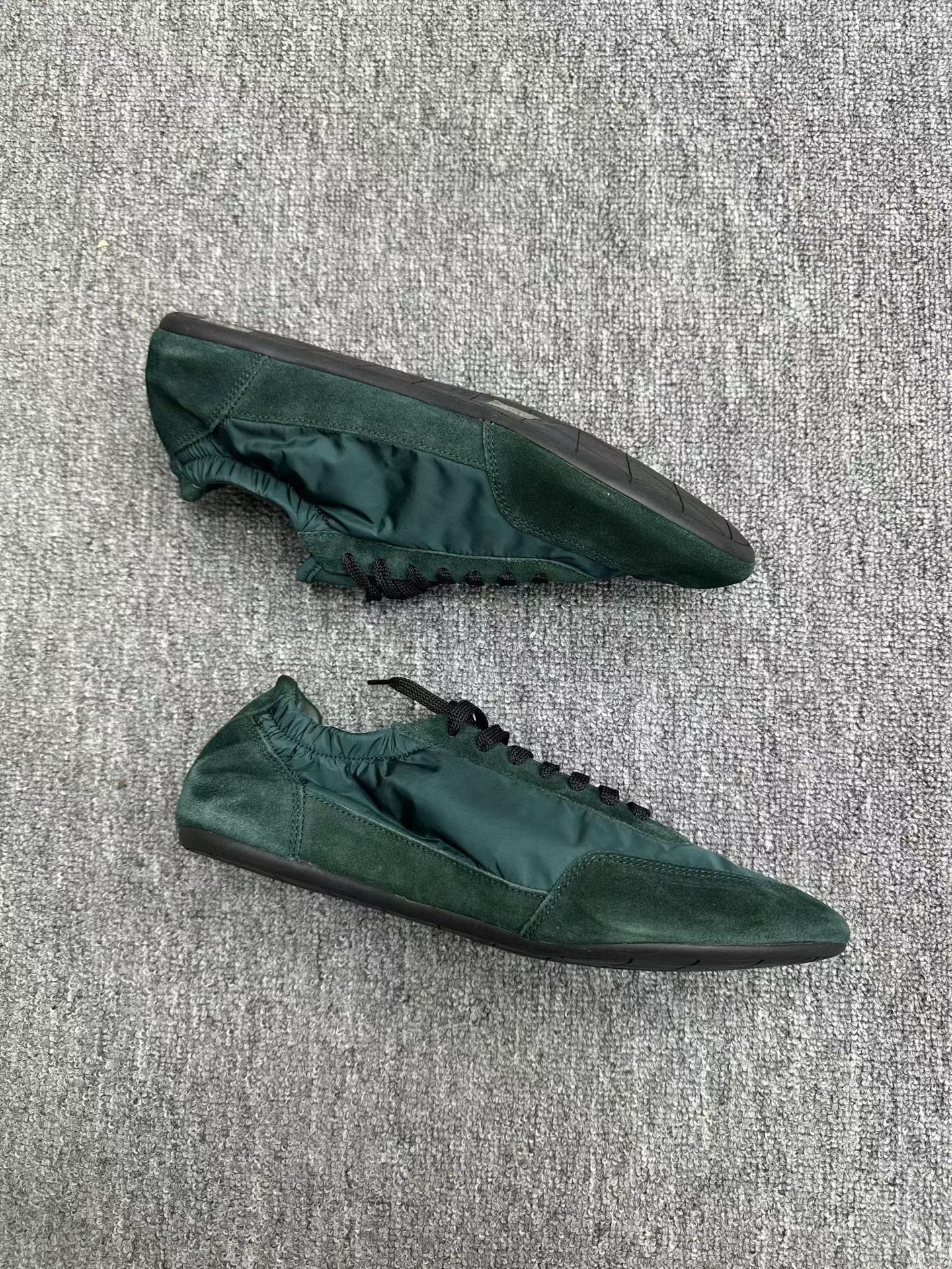 Prada Prada Nylon Lowtop Sneakers 8.5 Men Size US 8.5 / EU 41-42 - 3 Thumbnail