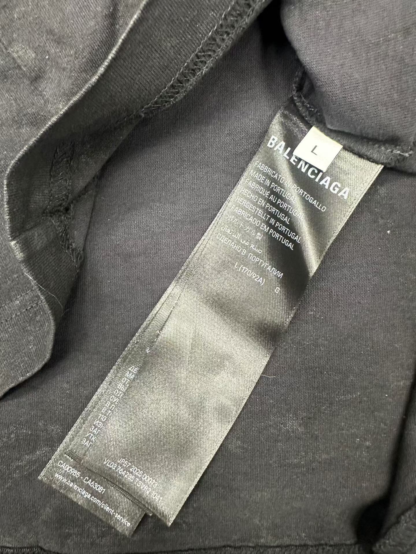 Balenciaga Balenciaga T-Shirt l Men Size US L / EU 52-54 / 3 - 4 Thumbnail