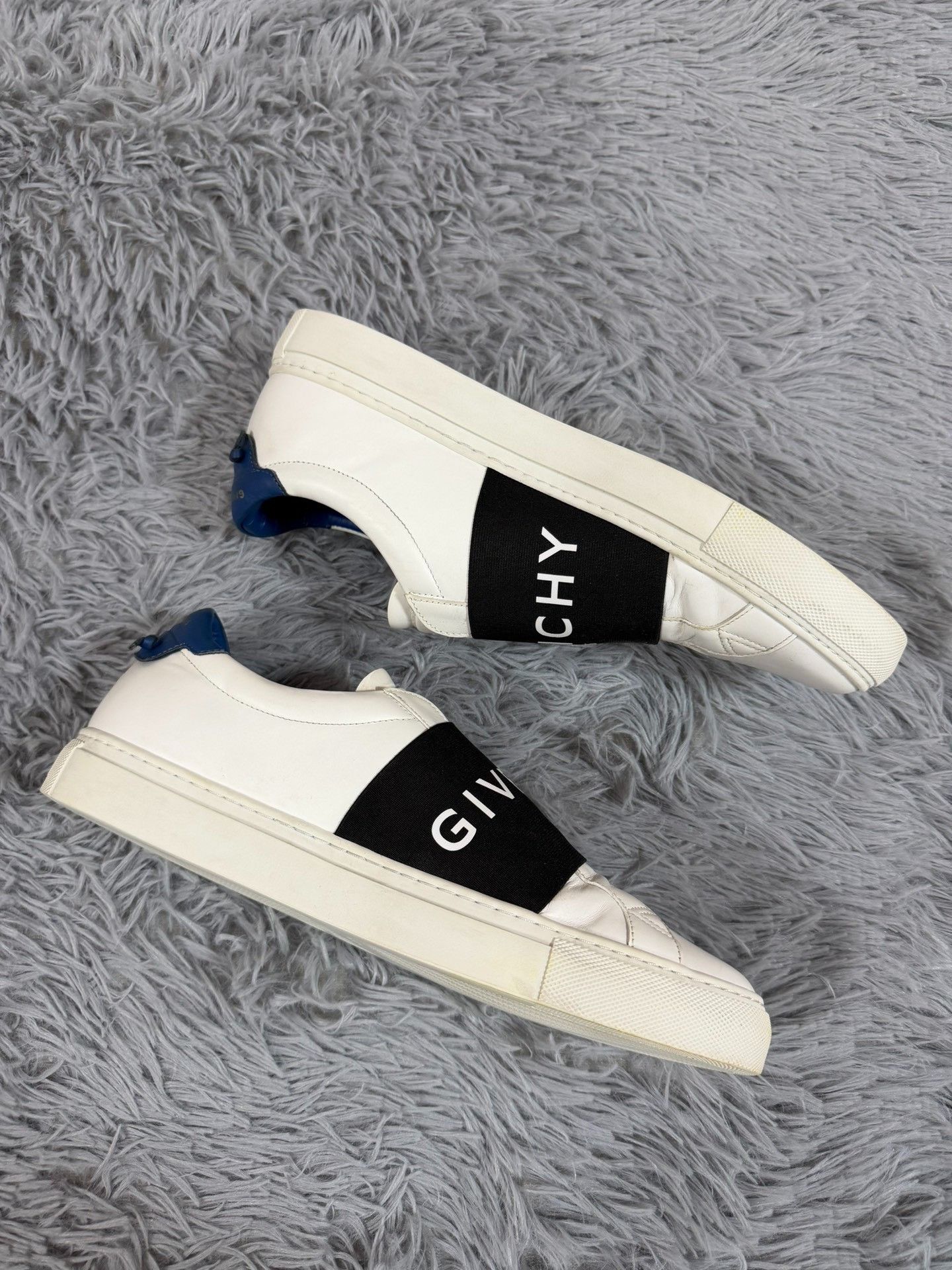 Givenchy Givenchy Retro White Lowtop Sneakers 9 Men Size US 9 / EU 42 - 3 Thumbnail