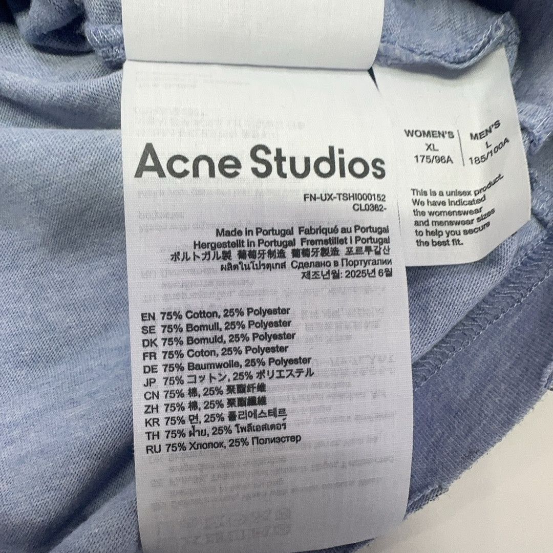 Acne Studios Acne Studios Logo Button Distressed T-Shirt L Size US L / EU 52-54 / 3 - 4 Thumbnail