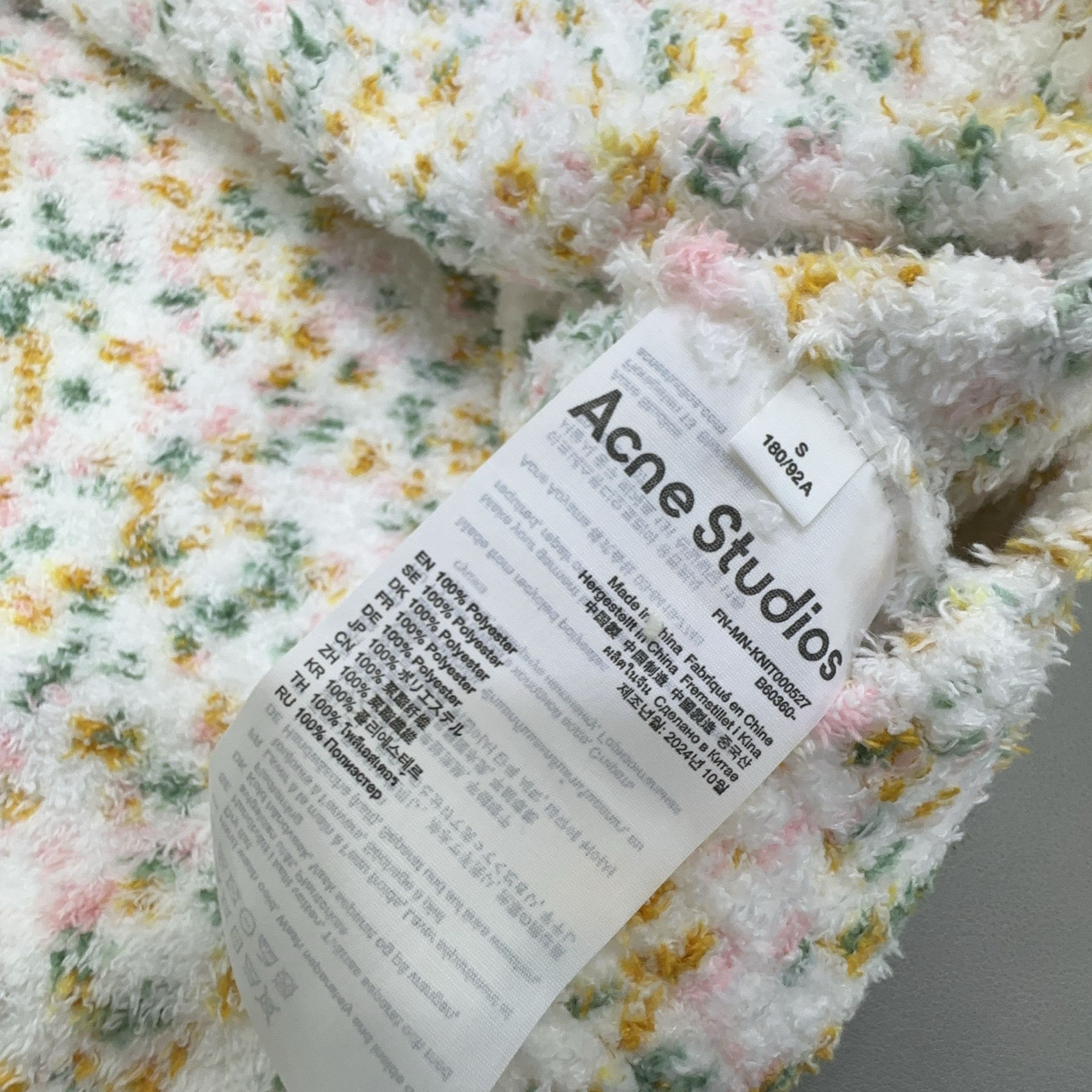 Acne Studios Acne Studios Graffiti Logo Knit Sweater S Size US S / EU 44-46 / 1 - 4 Thumbnail