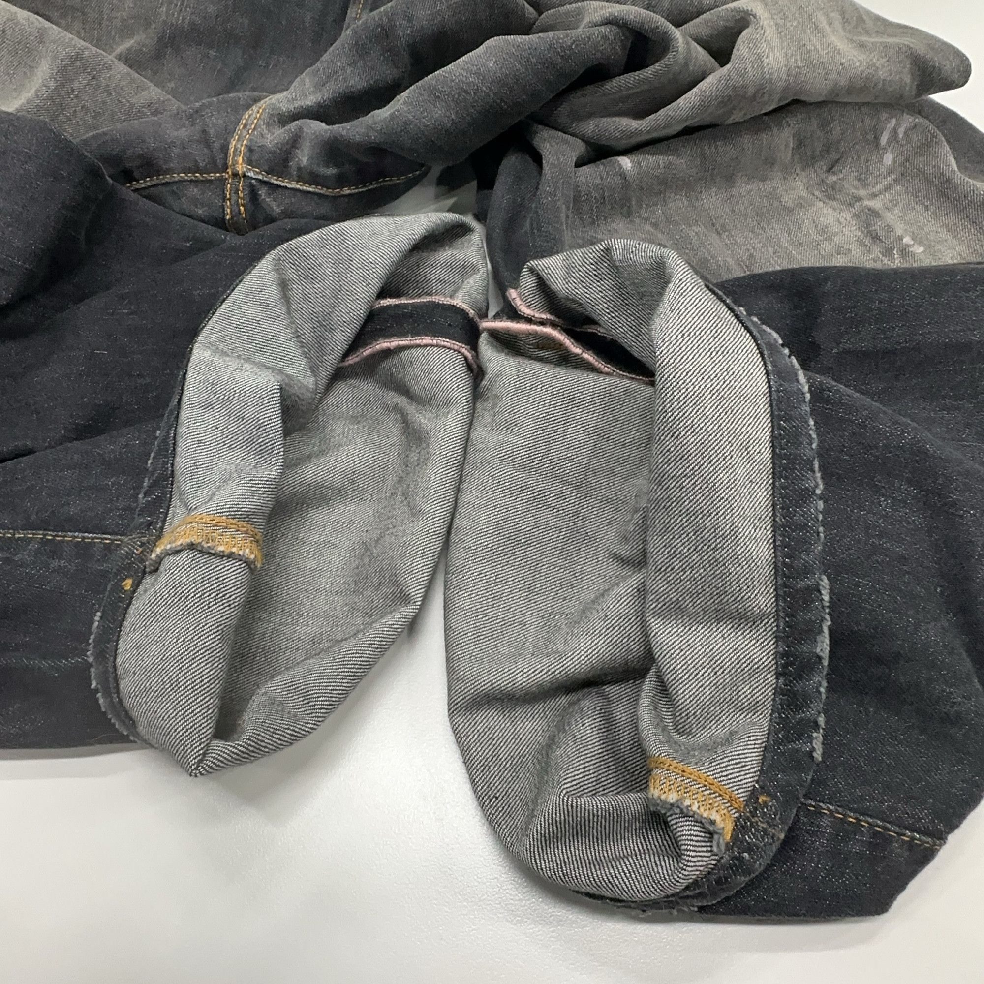 Acne Studios Acne Studios 2006M Distressed Denim Jeans 31/32 Size US 31 - 7 Thumbnail