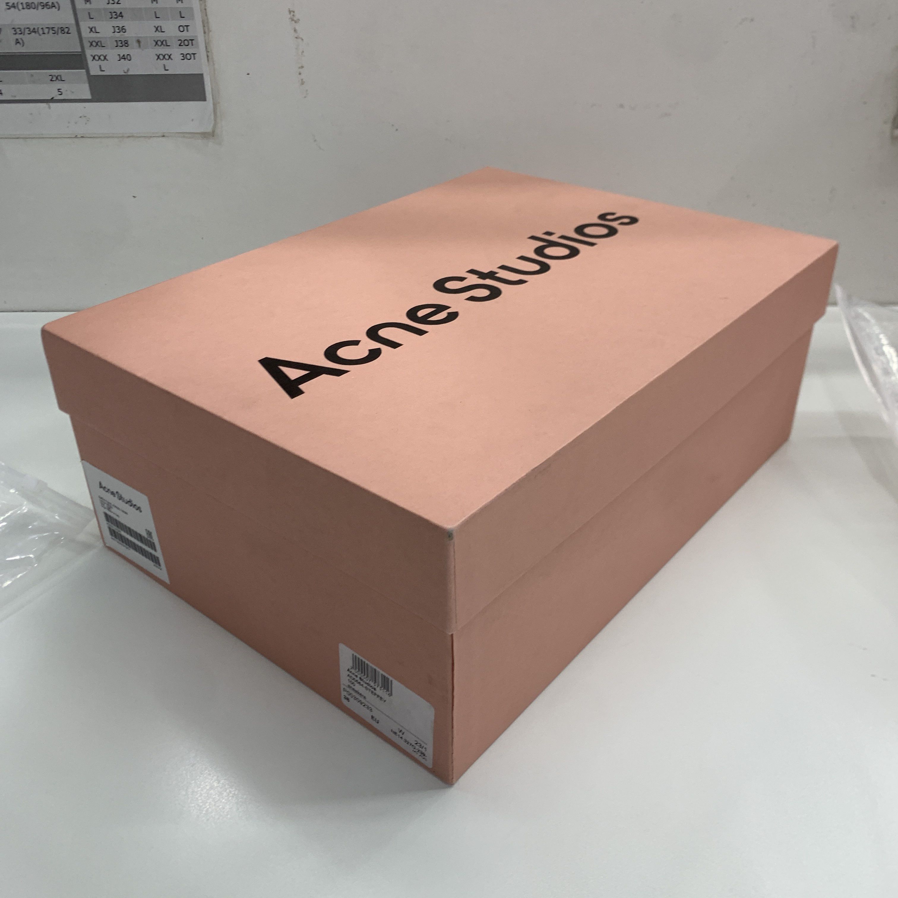 Acne Studios Acne Studios Velcro Face Logo Sneakers 38 Size US 8 / IT 38 - 12 Thumbnail
