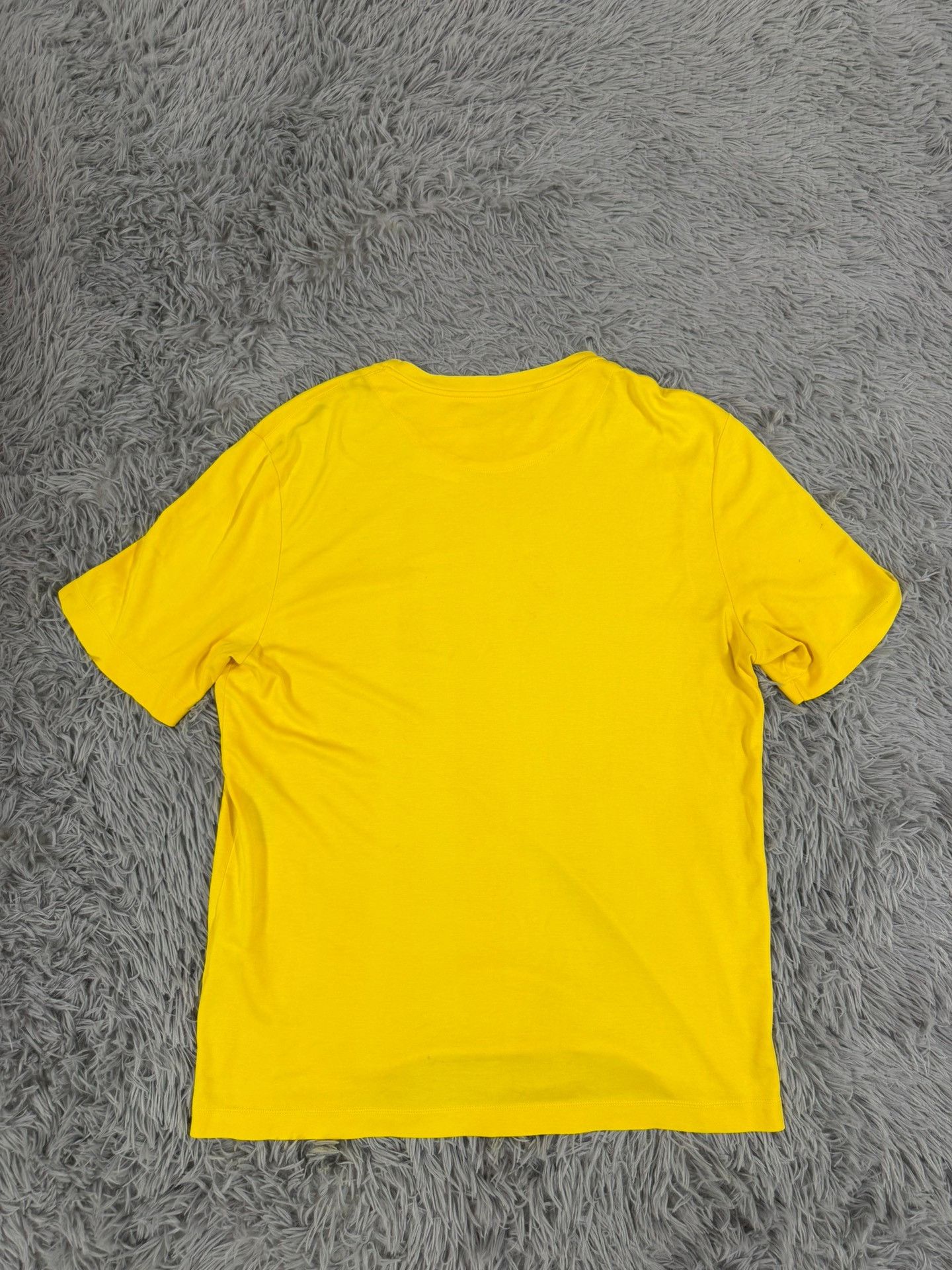 Louis Vuitton Louis Vuitton Retro Yellow T-Shirt xl Men Size US XL / EU 56 / 4 - 2 Thumbnail
