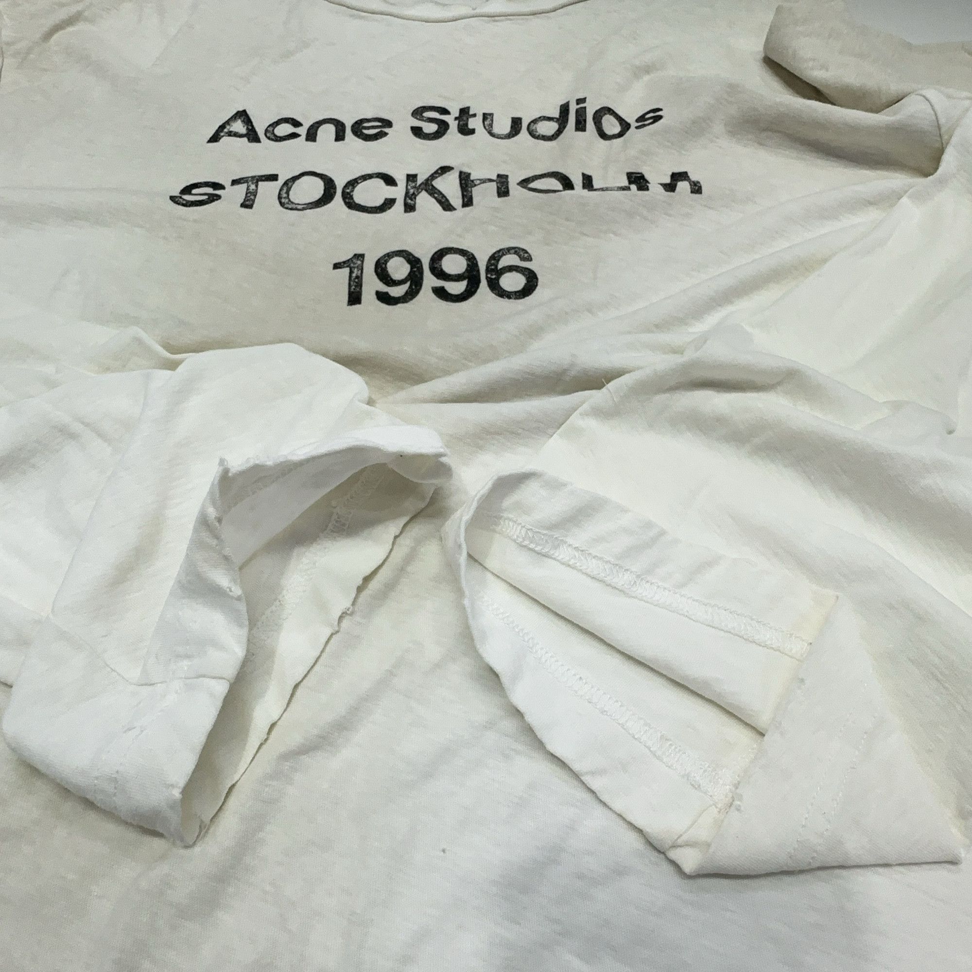 Acne Studios Acne Studios STOCKHOLM 1996 Logo Long Sleeve T-Shirt M Size US M / EU 48-50 / 2 - 10 Thumbnail