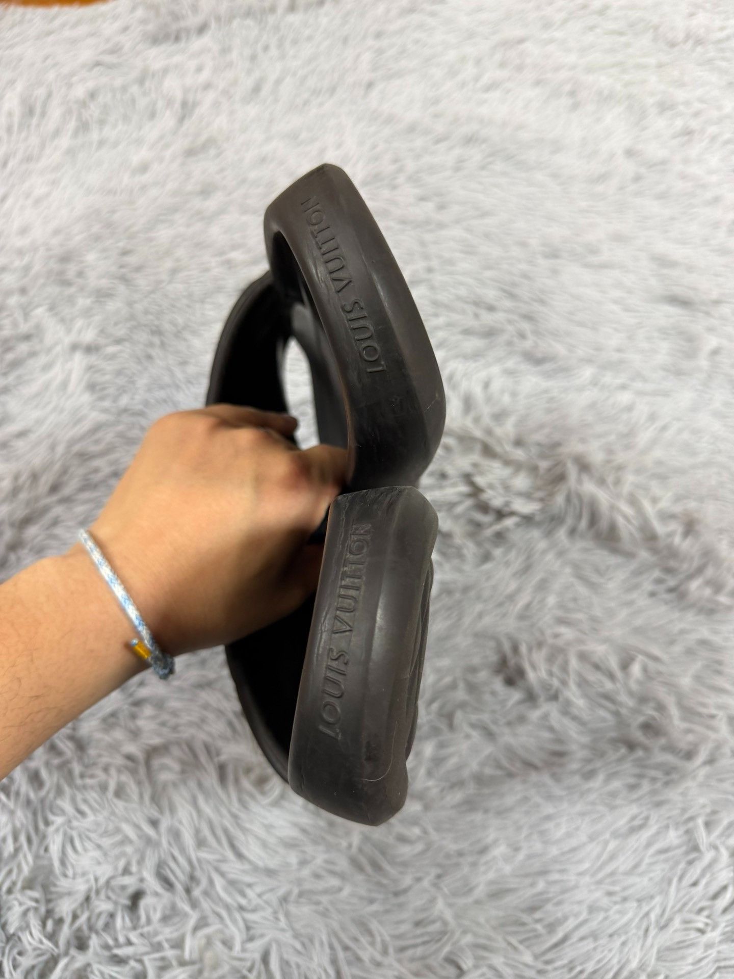 Louis Vuitton Louis Vuitton Retro Black Sandals 8 Men Size US 8 / EU 41 - 2 Thumbnail