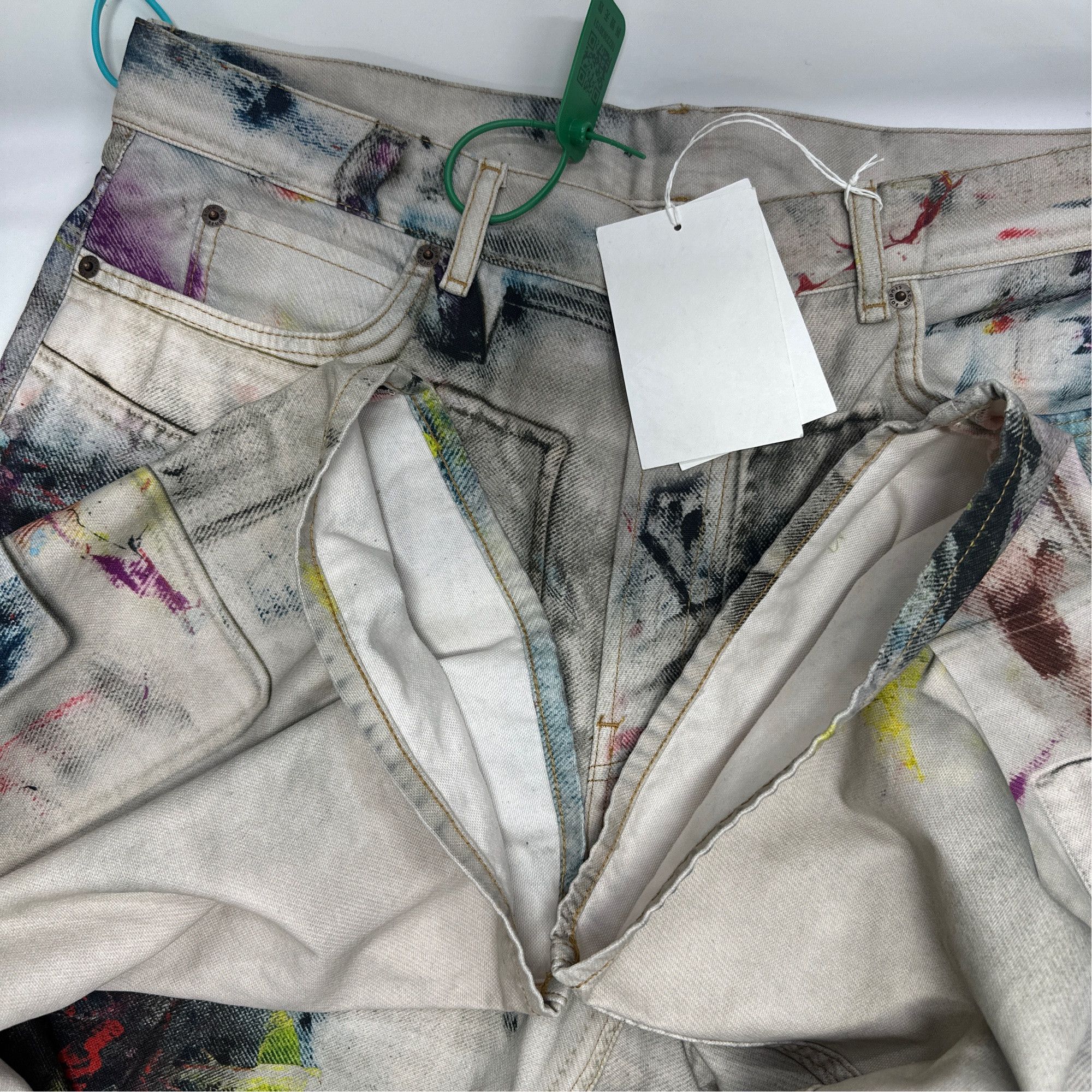 Acne Studios Acne Studios Graffiti Print 1981 Denim Jeans XXL Size US 38 / EU 54 - 9 Thumbnail