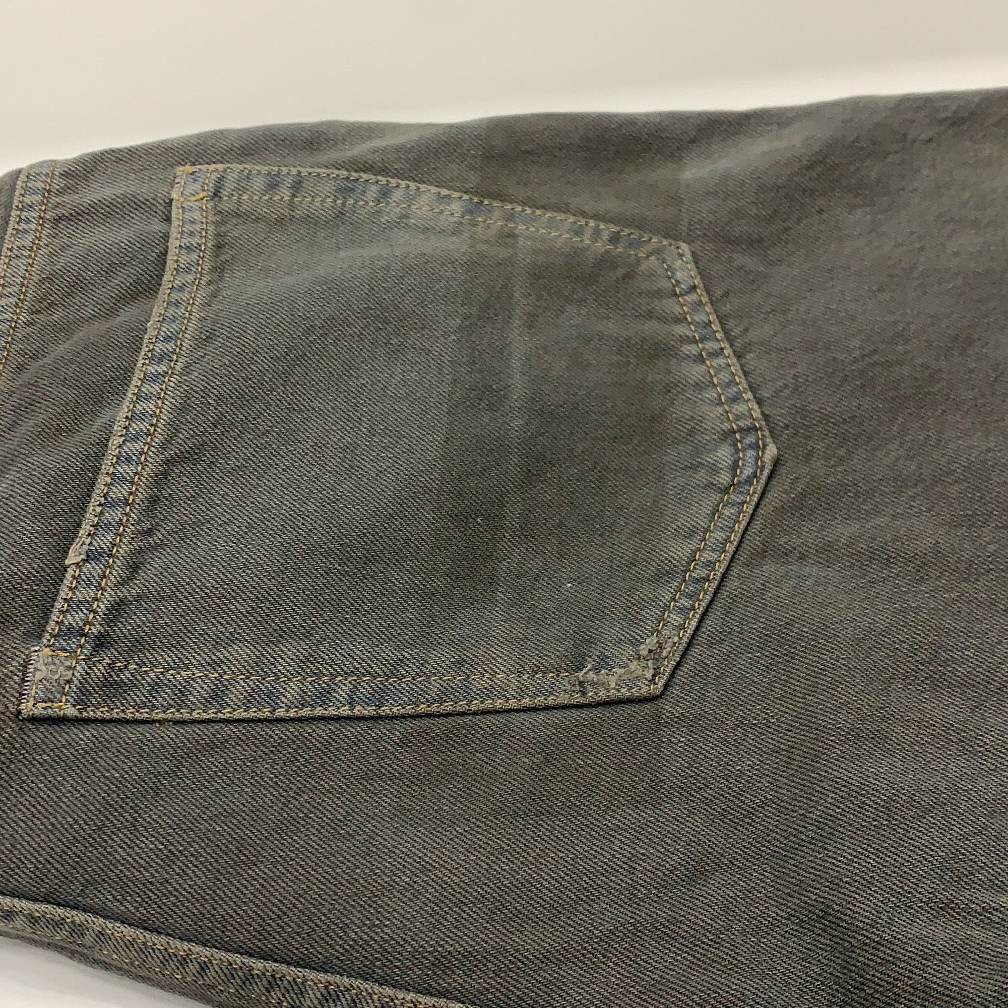 Acne Studios Acne Studios SS22 Distressed Grus Shorts 32 Size US 32 / EU 48 - 6 Thumbnail