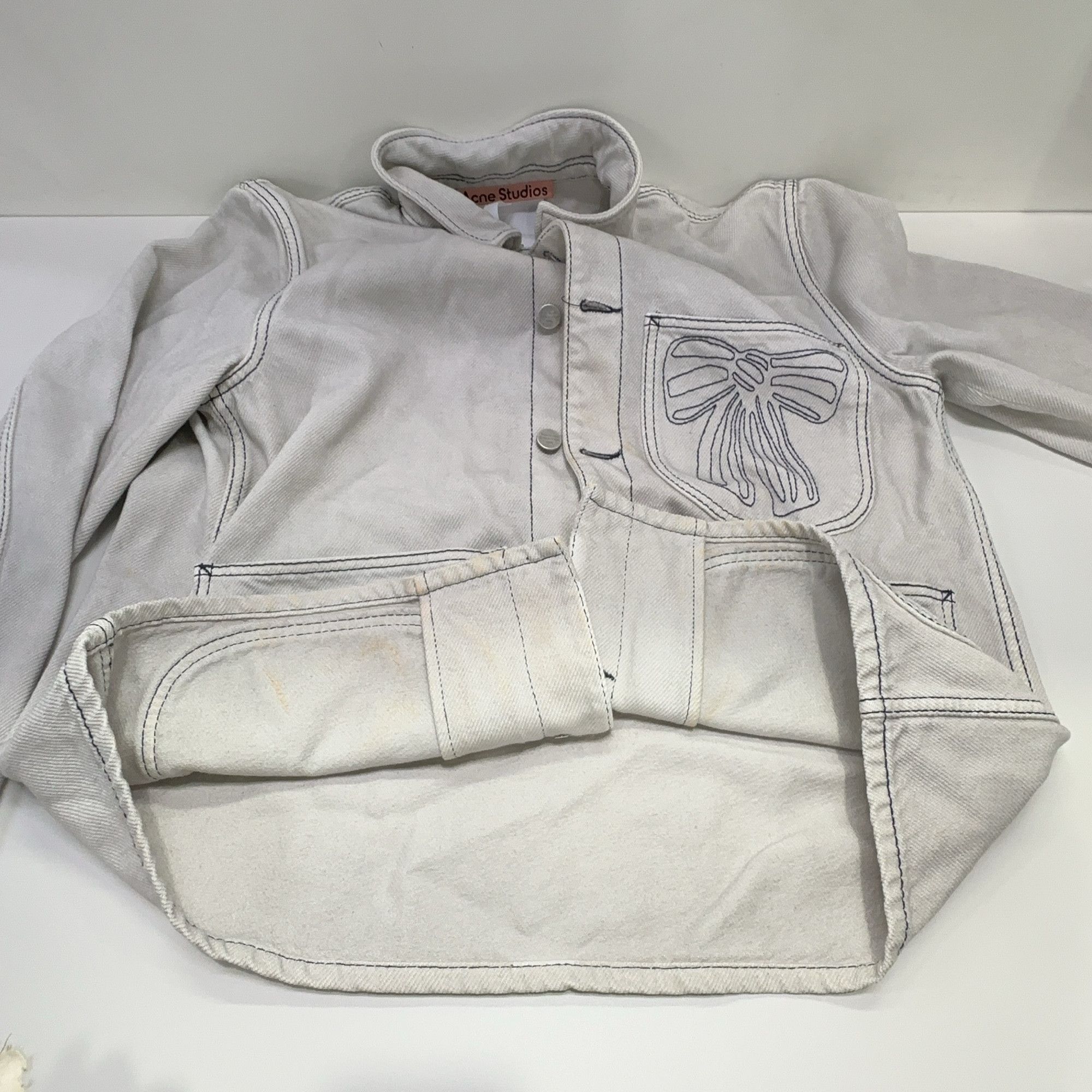 Acne Studios Acne Studios Bow Embroidered Denim Jacket 48 Size US M / EU 48-50 / 2 - 11 Thumbnail