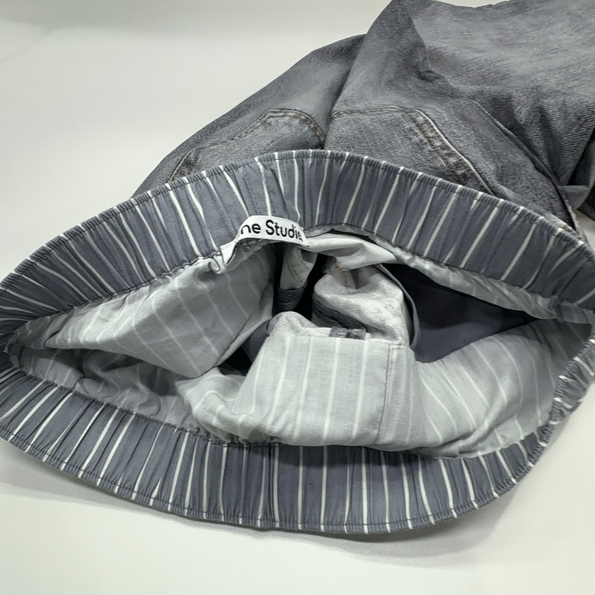 Acne Studios Acne Studios Trompe L'oeil Pinstripe Pants 32 Size 24" / US 00 / IT 34 - 10 Thumbnail