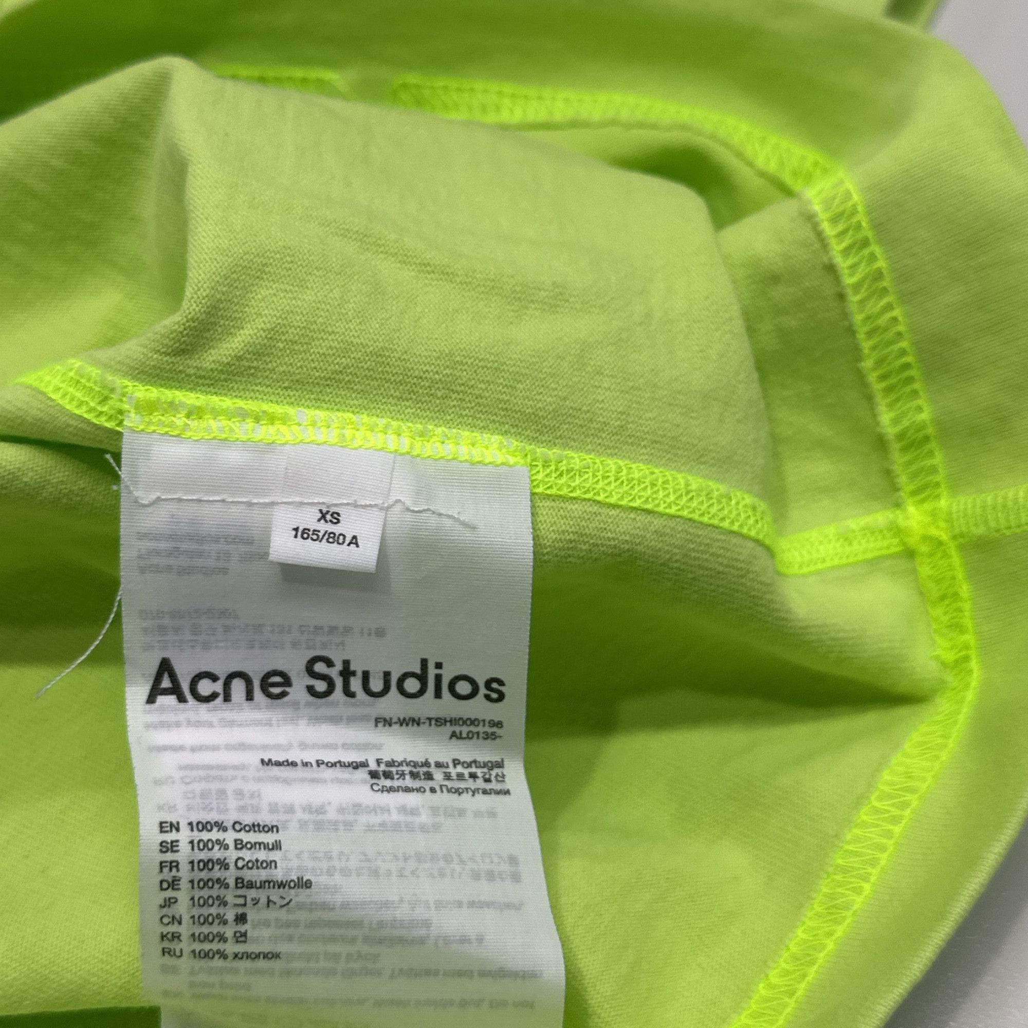 Acne Studios Acne Studios Neon Logo Print T-Shirt XS Size XS / US 0-2 / IT 36-38 - 5 Thumbnail