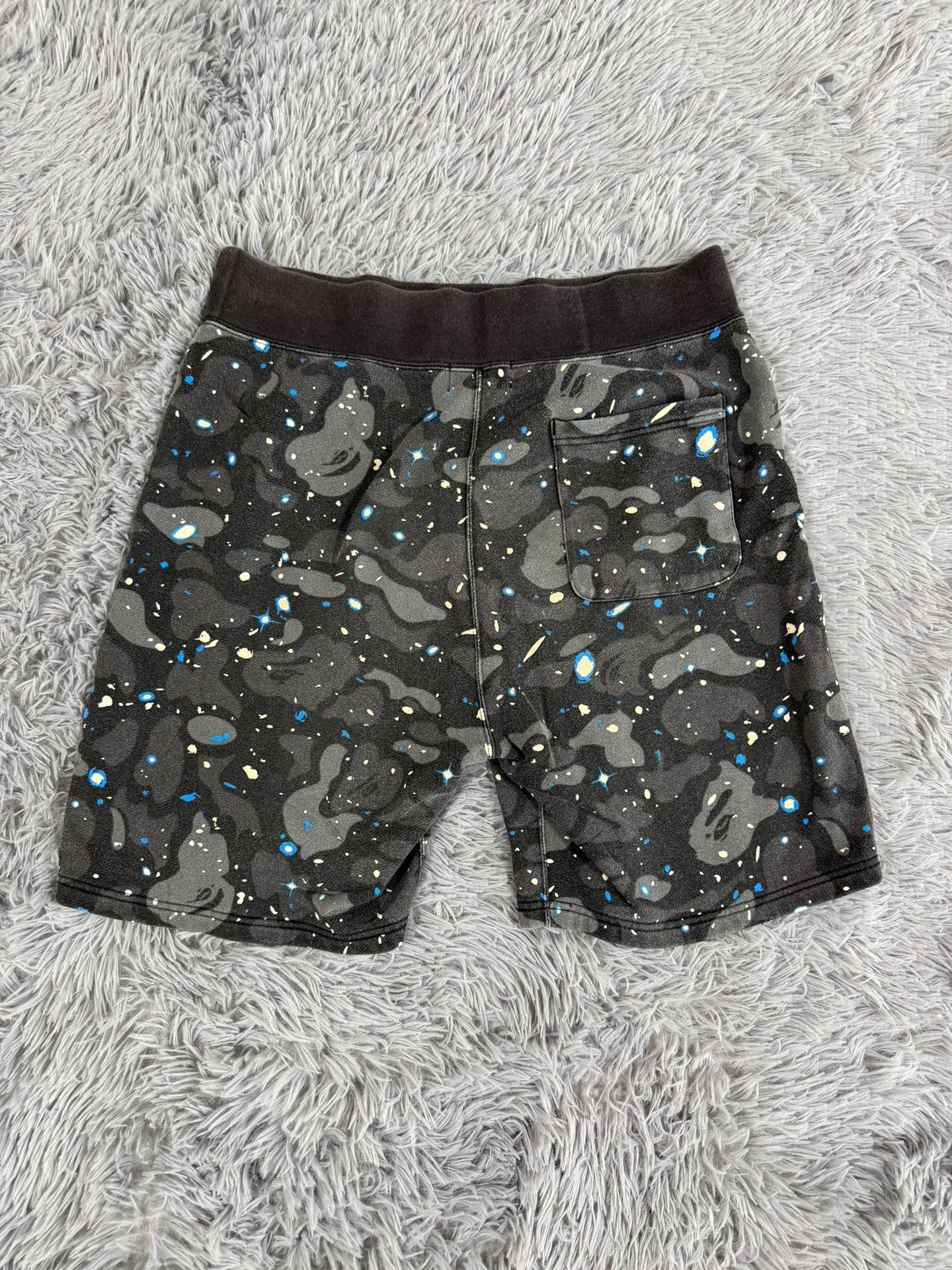 Bape Bape Shark Shorts 32 Men Size US 32 / EU 48 - 2 Thumbnail