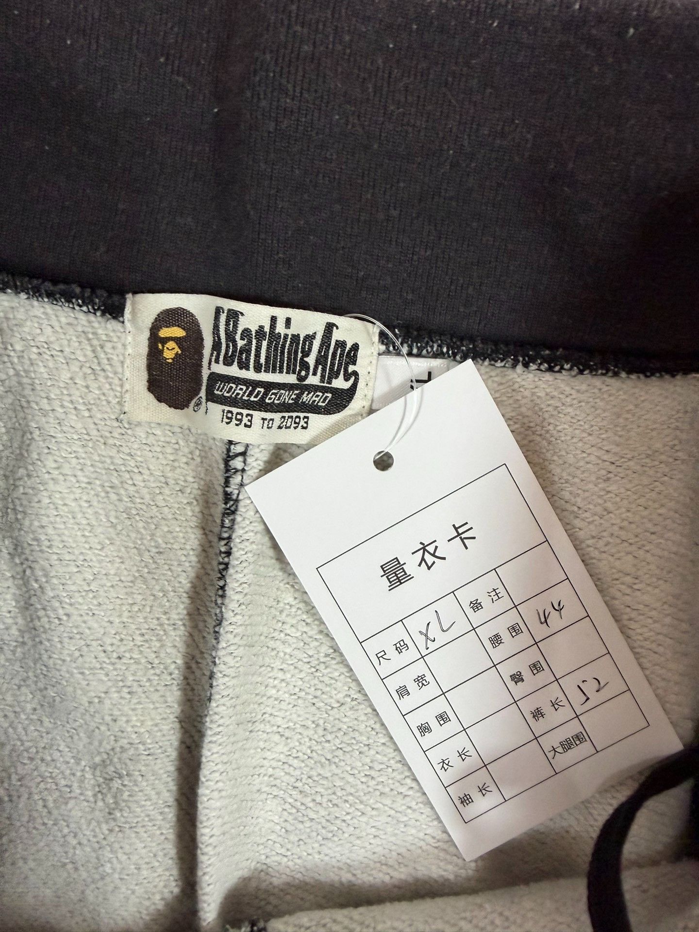 Bape Bape Shark Shorts 32 Men Size US 32 / EU 48 - 3 Thumbnail