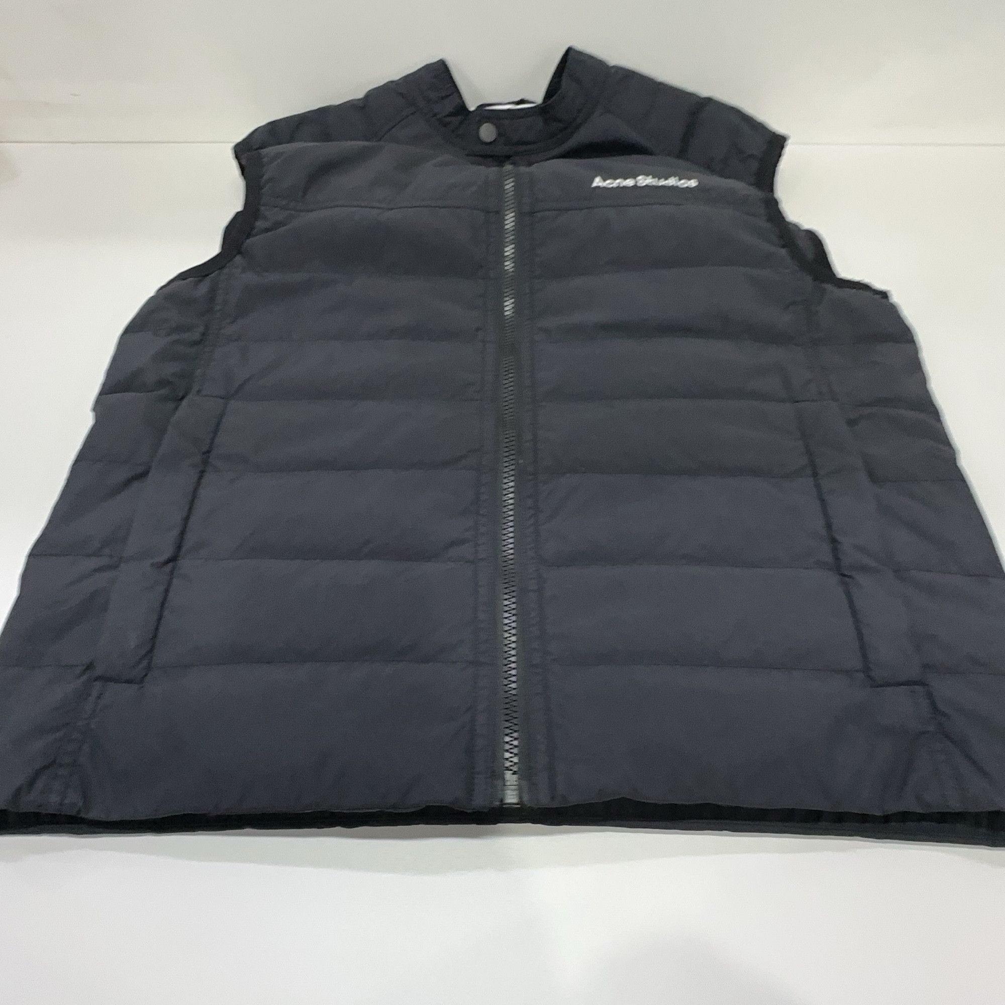 Acne Studios Acne Studios Logo Print Quilted Down Vest US S Size US S / EU 44-46 / 1 - 8 Thumbnail
