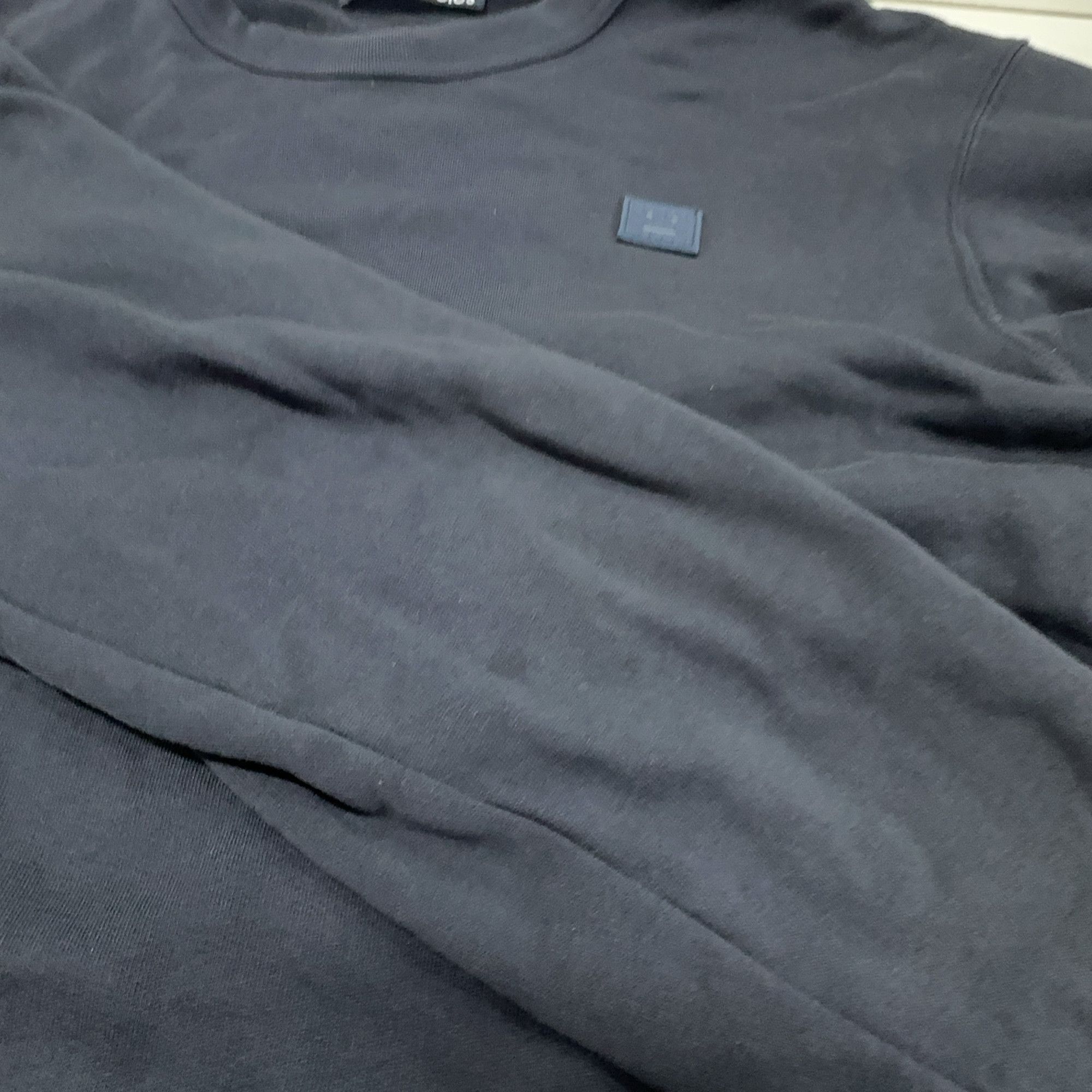 Acne Studios Acne Studios Face Patch Sweatshirt Size S Size US S / EU 44-46 / 1 - 9 Thumbnail