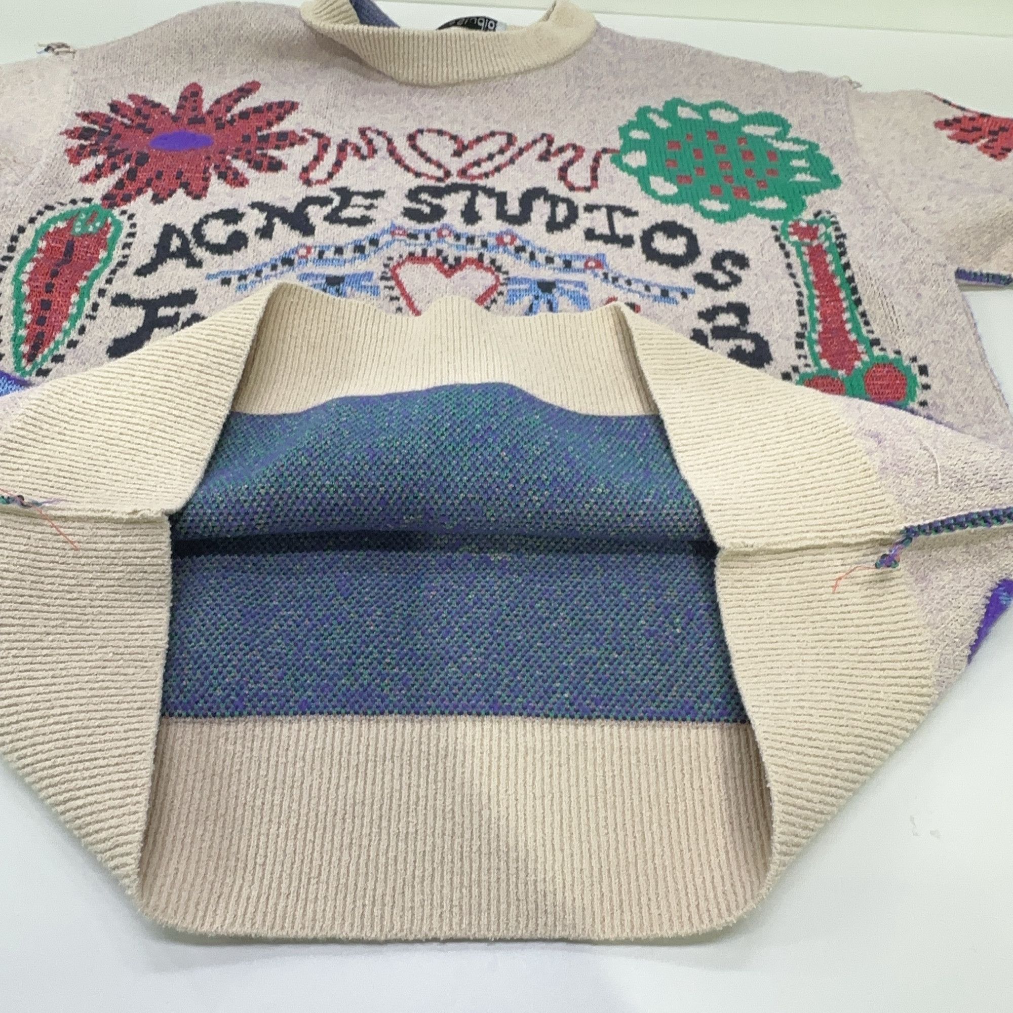 Acne Studios Acne Studios Floragatan 13 Intarsia Sweater Size M Size US M / EU 48-50 / 2 - 8 Thumbnail