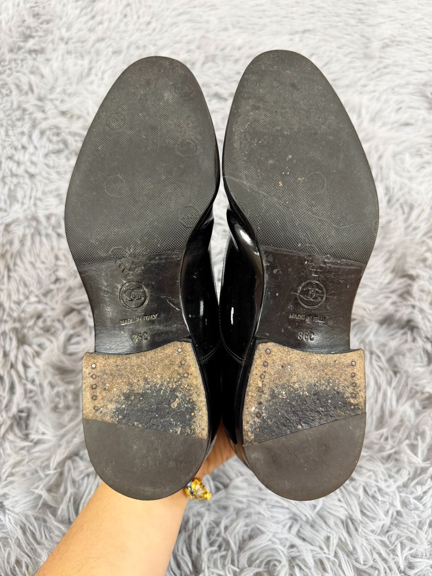 Chanel Chanel Patent Black Lowtop Sneakers us_6 Women Size US 6 / IT 36 - 5 Thumbnail