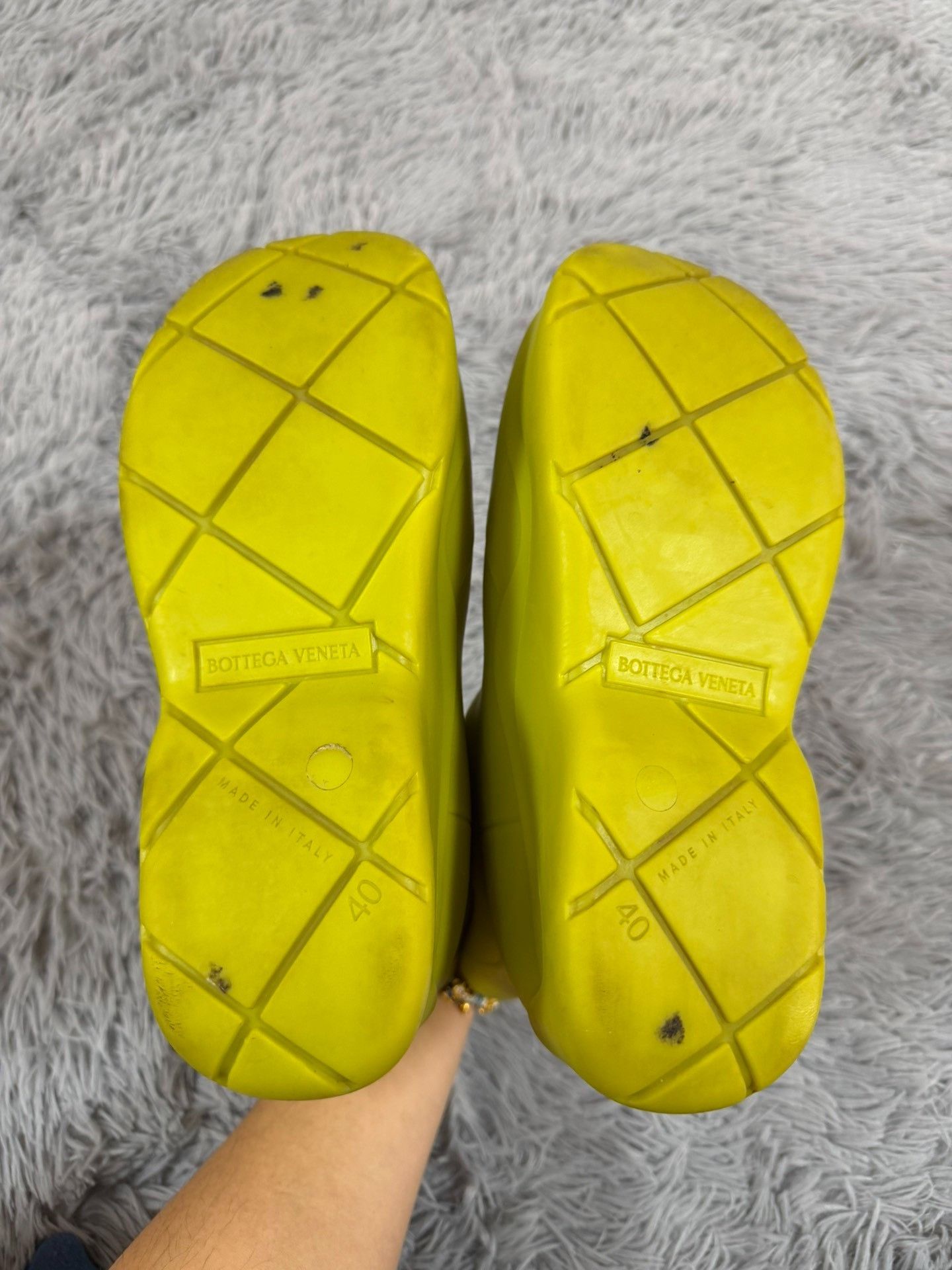 Bottega Veneta Bottega Veneta Glow Green Lowtop Sneakers us_10 Women Size US 10 / IT 40 - 5 Thumbnail