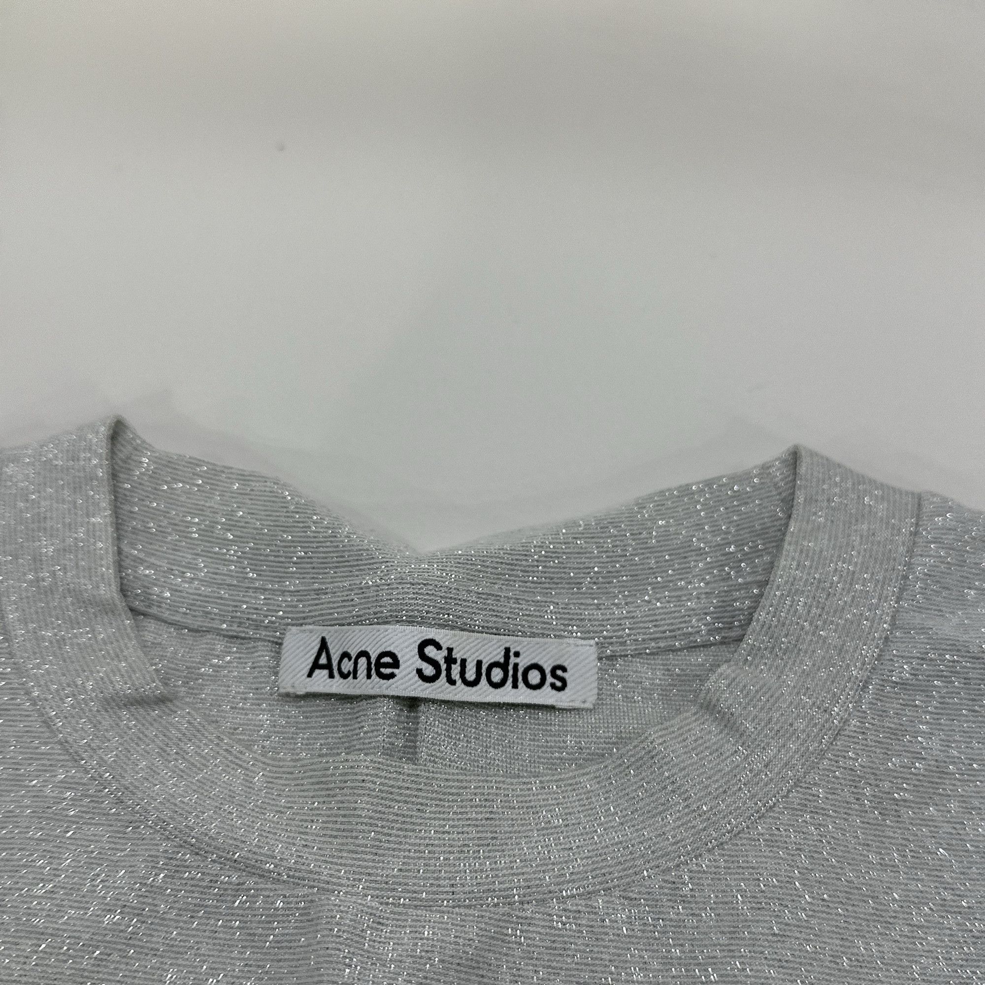 Acne Studios Acne Studios Horse Print Metallic T-Shirt XS Size XS / US 0-2 / IT 36-38 - 4 Thumbnail