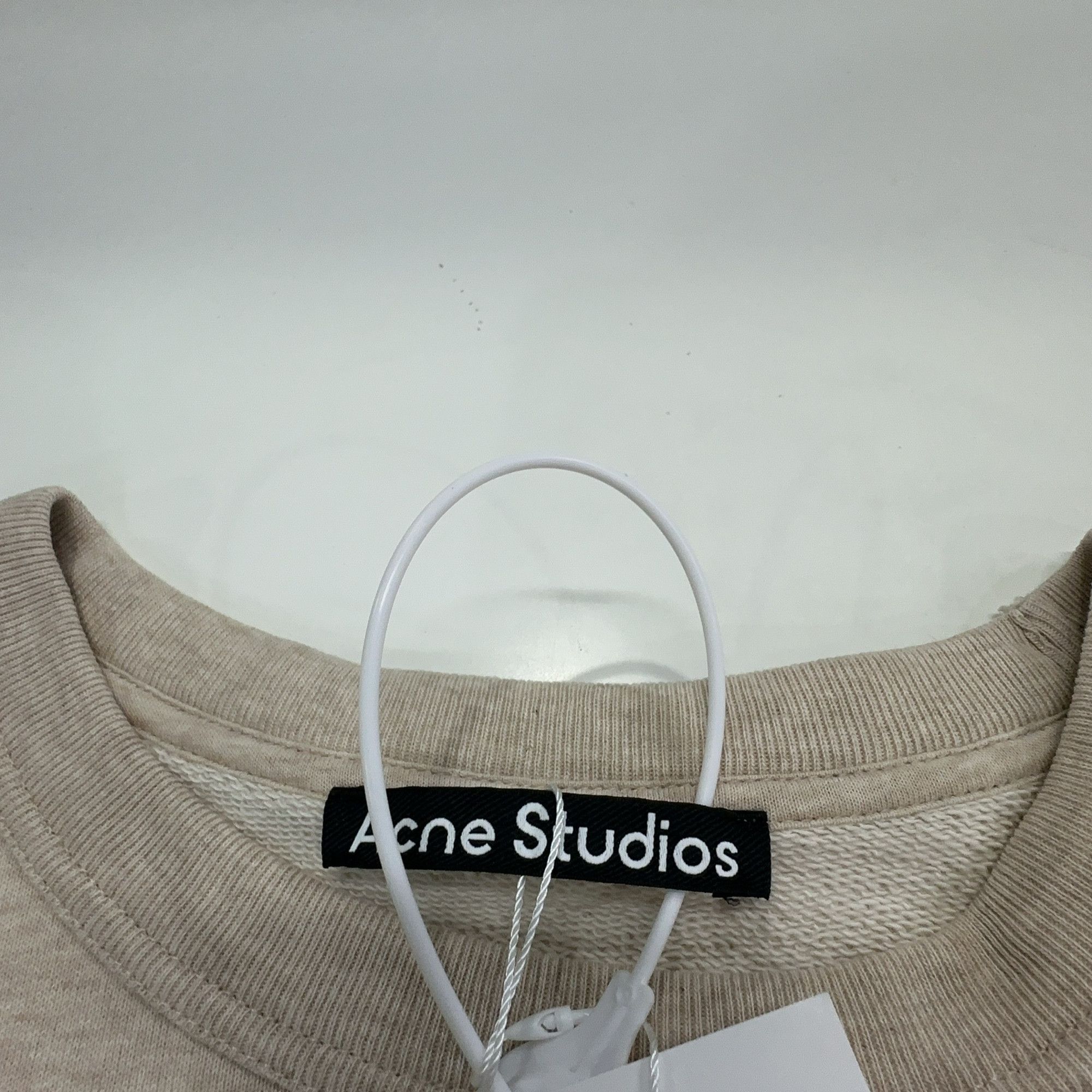Acne Studios Acne Studios Beige Face Patch Sweatshirt XS Size US XS / EU 42 / 0 - 5 Thumbnail