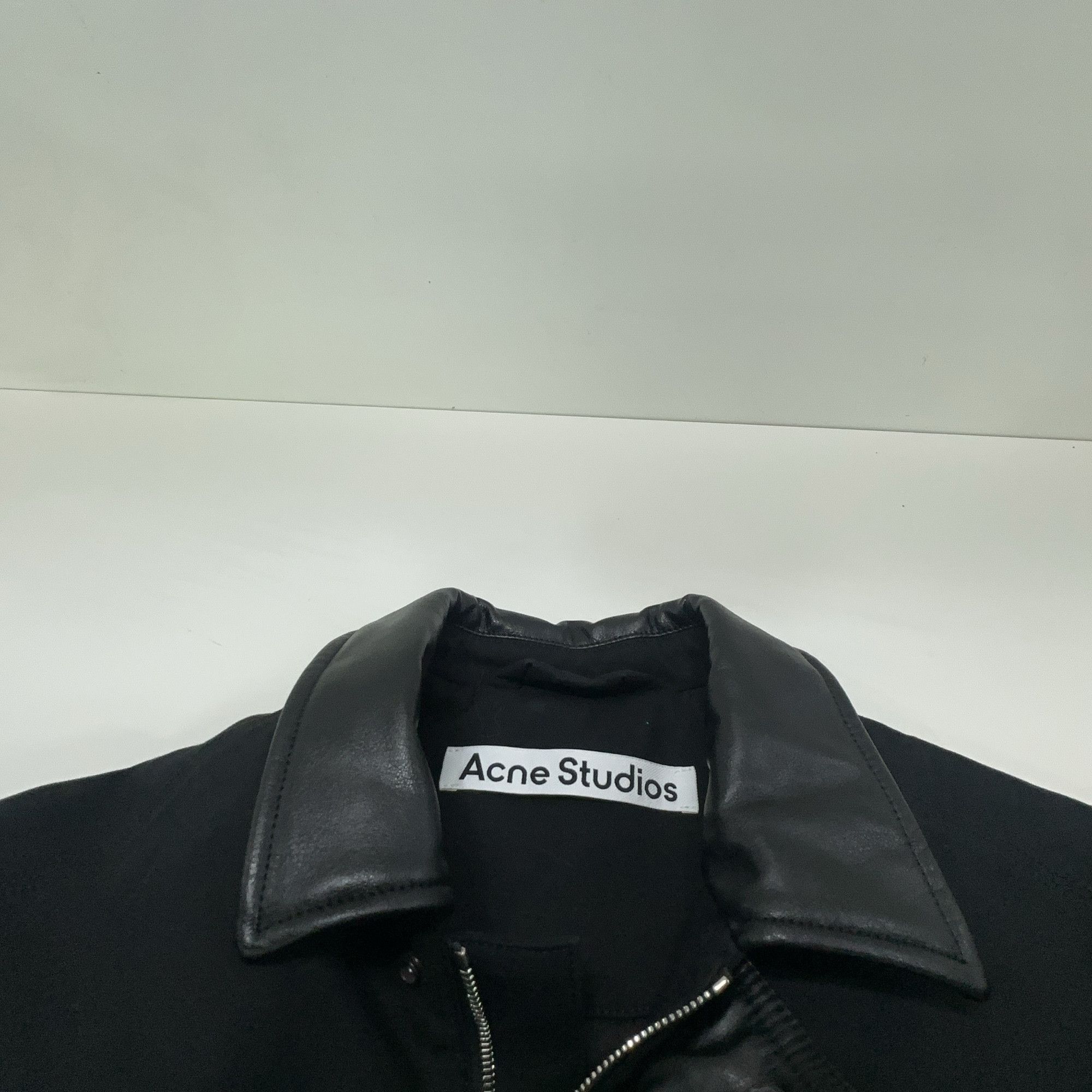 Acne Studios Acne Studios Leather Trim Padded Jacket 42 Size US XS / EU 42 / 0 - 7 Thumbnail