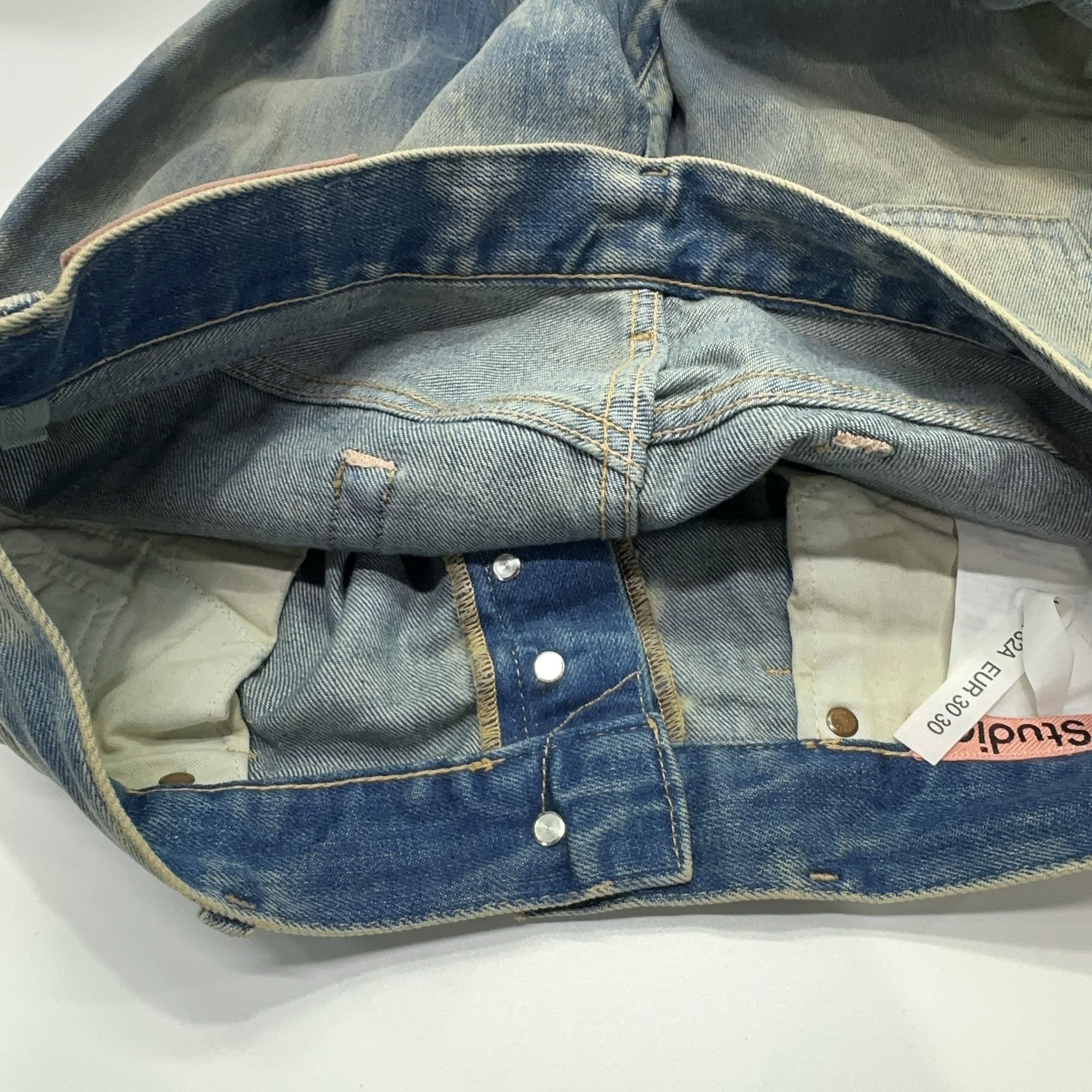Acne Studios Acne Studios Goldmine Washed Denim Size 30/30 Size US 30 / EU 46 - 8 Thumbnail