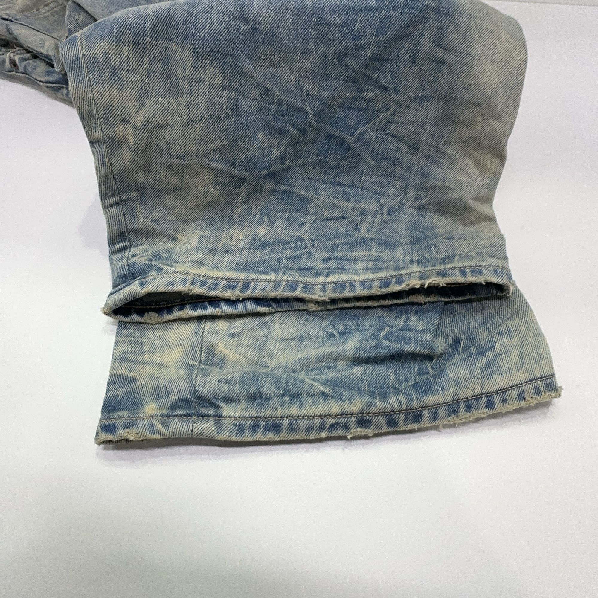 Acne Studios Acne Studios Goldmine Washed Denim Size 30/30 Size US 30 / EU 46 - 11 Thumbnail