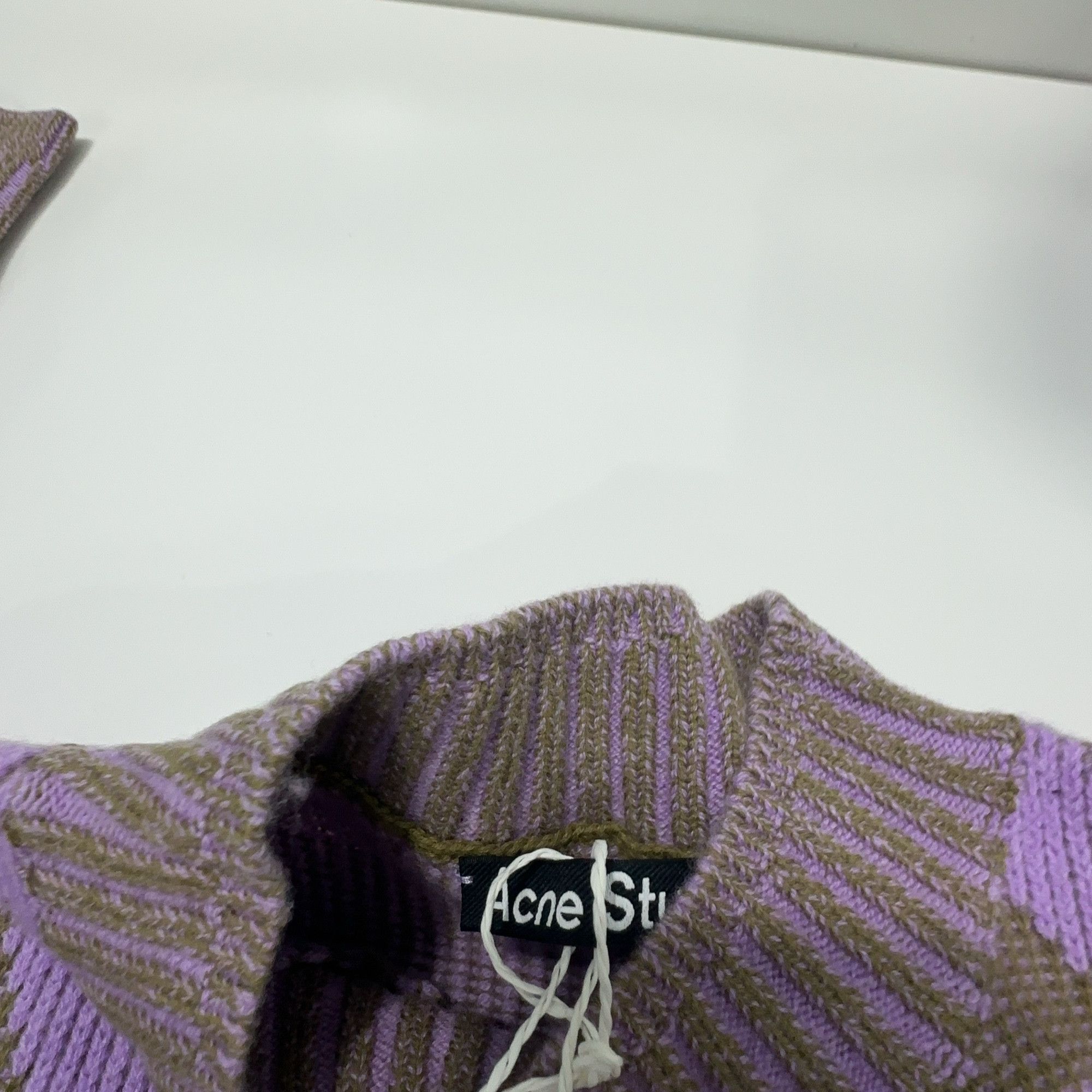 Acne Studios Acne Studios Geometric Face Logo Knit Sweater XXS Size US XXS / EU 40 - 6 Thumbnail