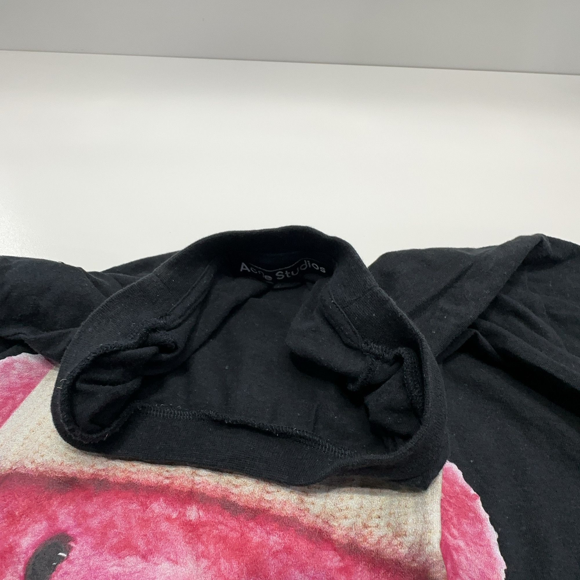 Acne Studios Acne Studios Pink Bear Face T-Shirt M Size US M / EU 48-50 / 2 - 7 Thumbnail