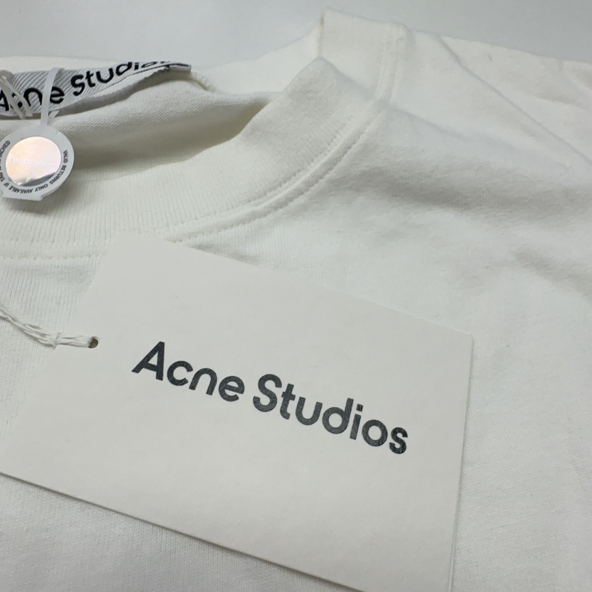 Acne Studios Acne Studios Logo Print T-Shirt M Size US M / EU 48-50 / 2 - 5 Thumbnail